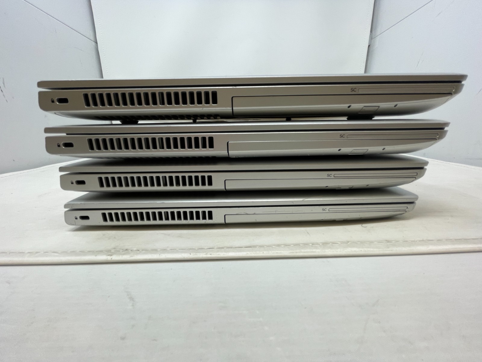 Lot – 4 HP ProBook 650 G4 15.6″ i5-7200U @2.50GHz | 256GB SSD 8GB RAM Win 11 Pro