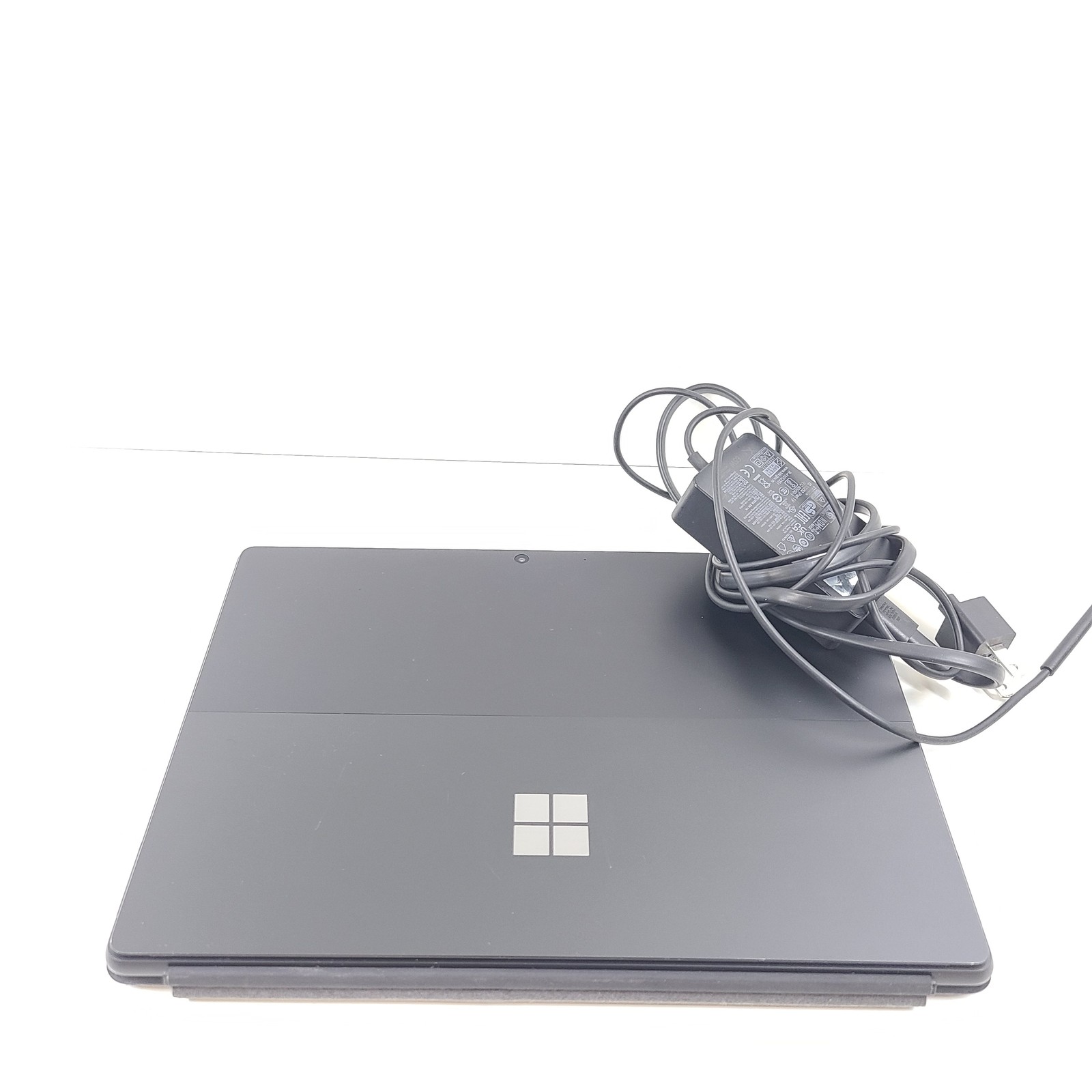 Microsoft Surface Pro 9 2038 – 13″ – i7-1255U 16GB RAM 256GB SSD – GRADE A