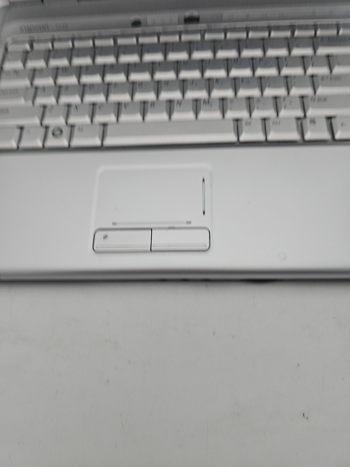 Dell Inspiron 1525 15″ (AS IS) Intel Core 2 Duo – JZ