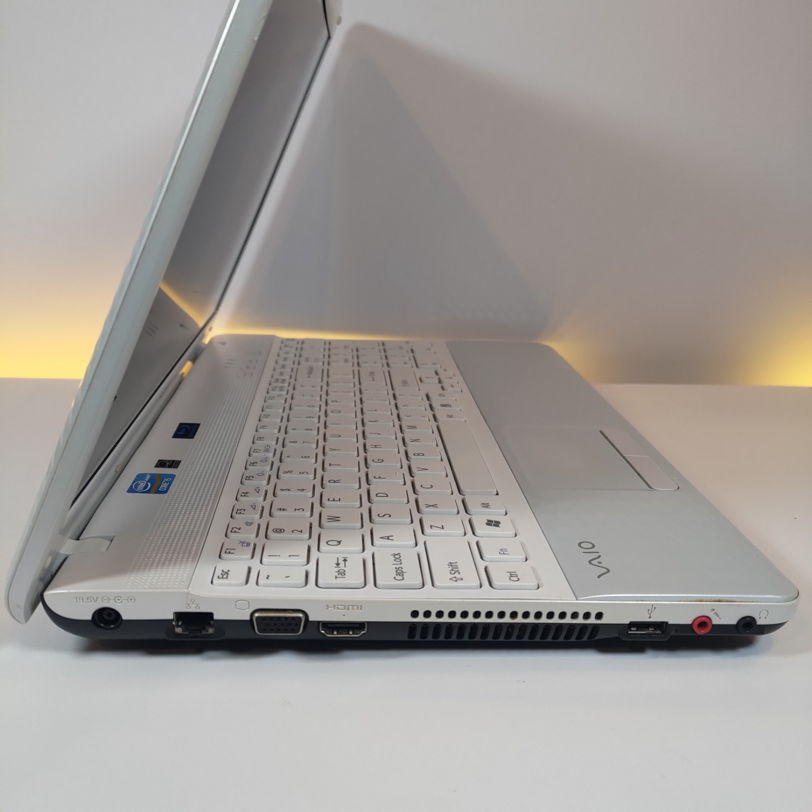 [Full Inspected and English OS PC] Sony VAIO VPCEH39FJ English Keyboard Core i5