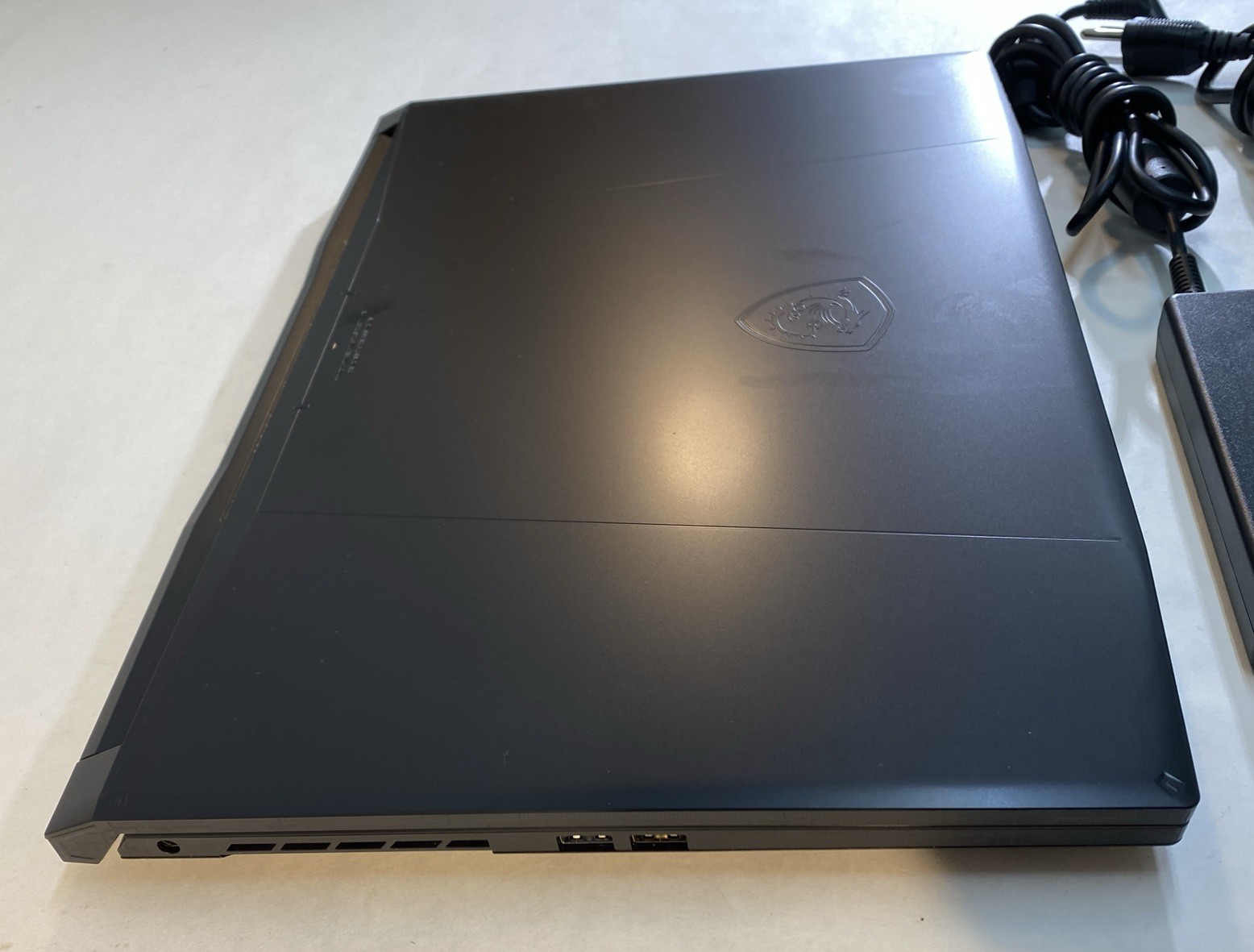 Msi Katana A17 AI Ryzen B8V