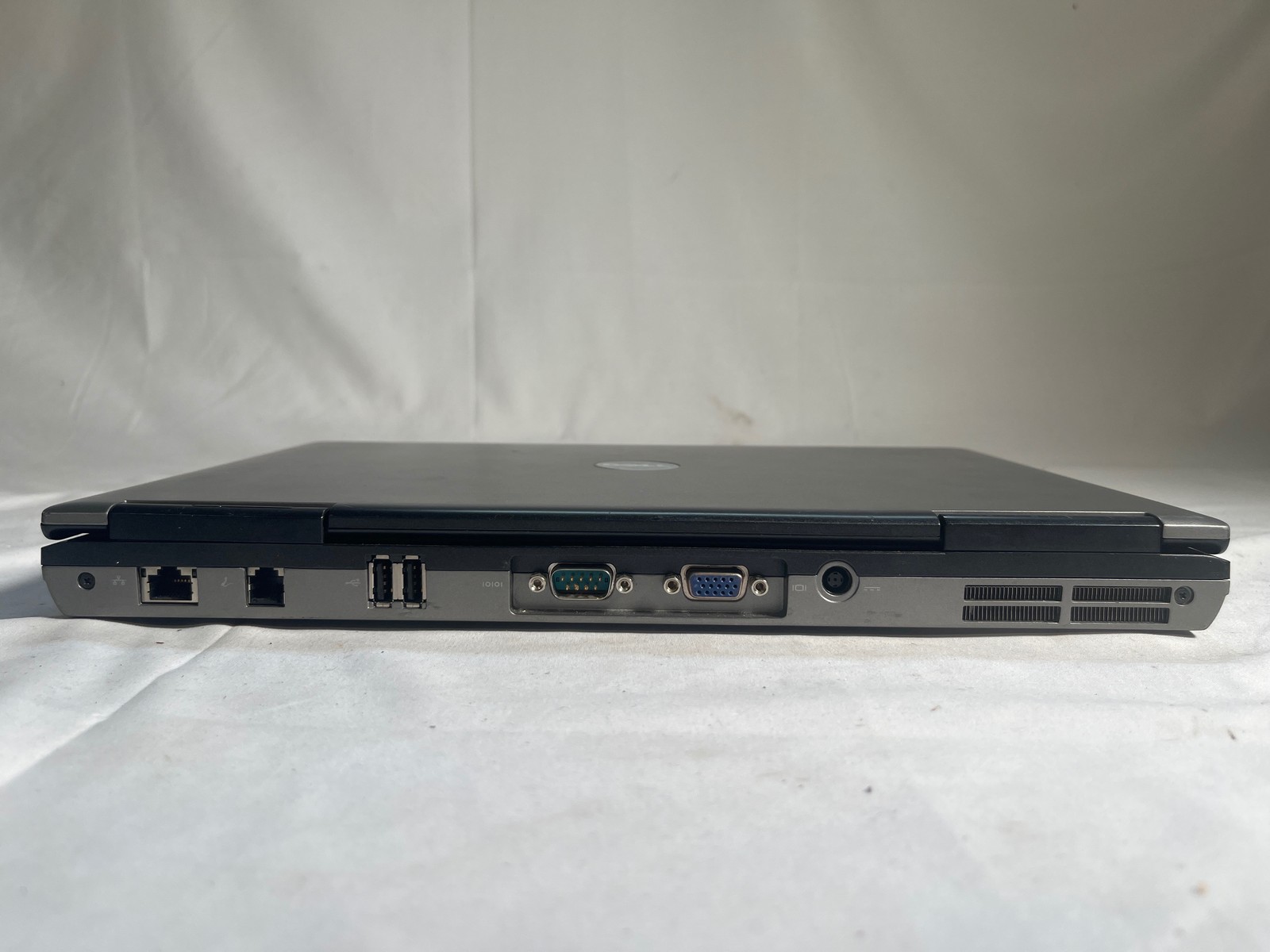 Dell Latitude D620 Win XP Core 2 Duo T7200 2GHz 2GB 298GB HDD 14.1″