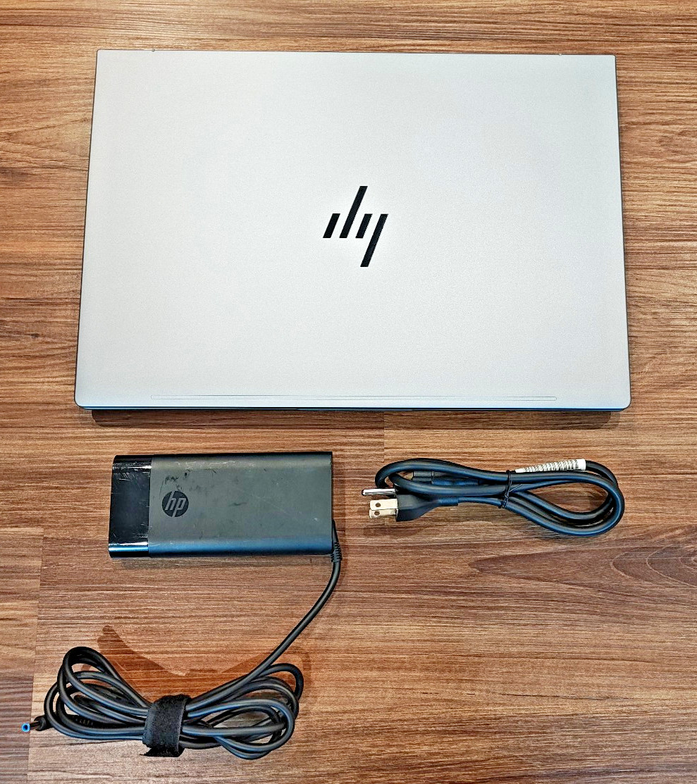 HP Zbook Studio 16 G11 — Ultra 7 165H / 64GB RAM / 1TB SSD / RTX 1000 Ada