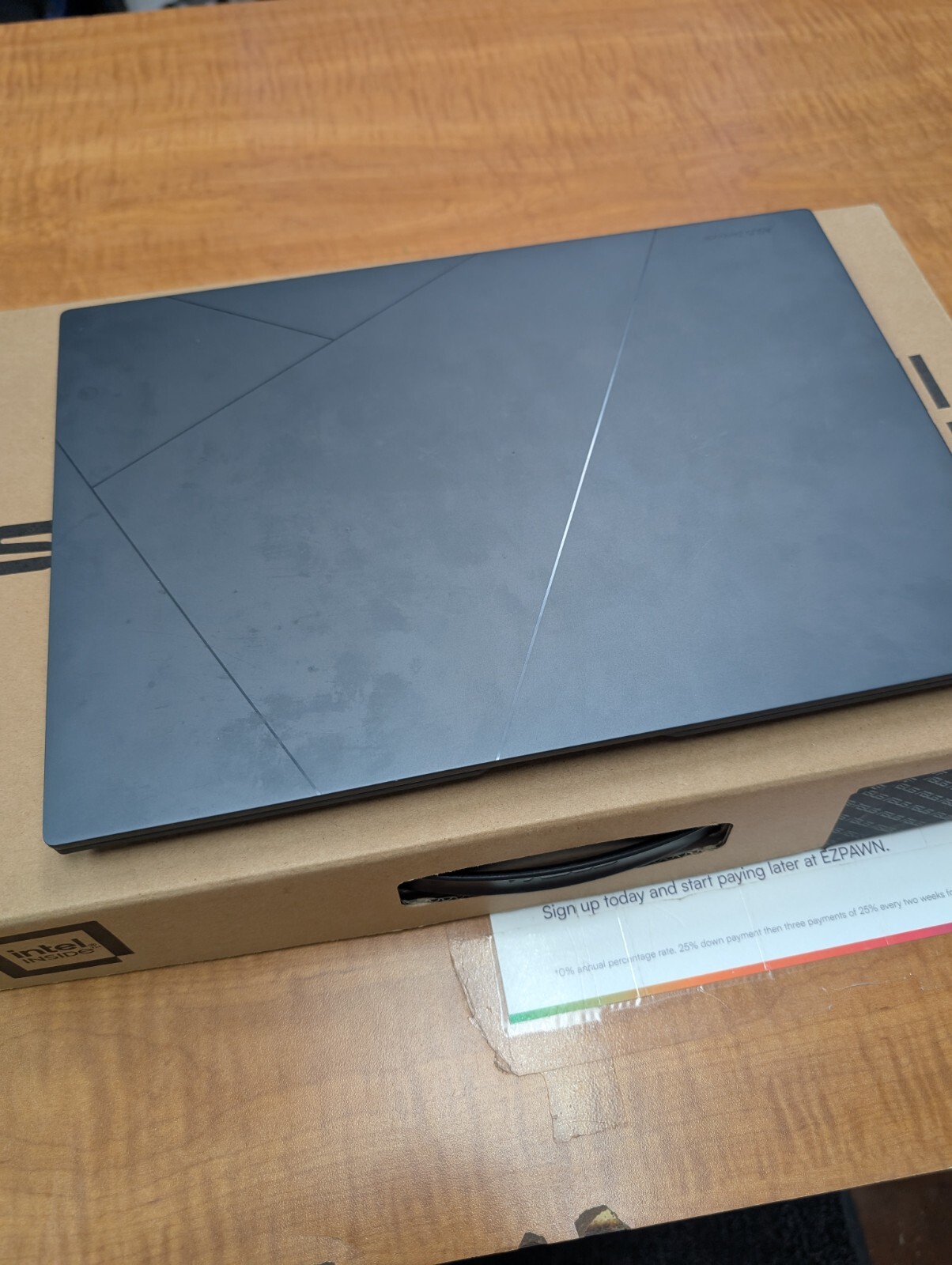 ASUS ZenBook 14 OLED 14” (512GB SSD Intel Core i5-1240P 4.4GHz 16GB RAM) Laptop