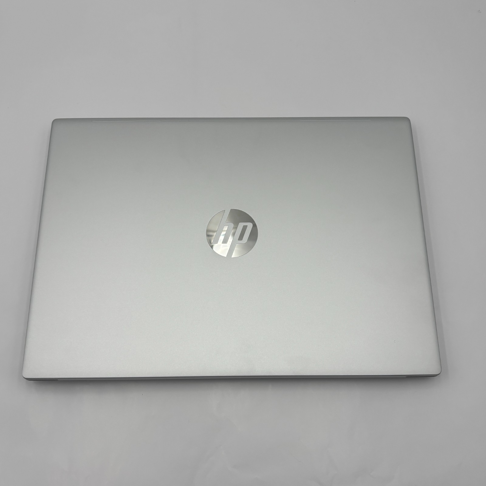 HP Omni Book 5 16″ Core 5 120U 16GB RAM LPDDR5 Gen 4 NVMe 512GB Silver – Mint