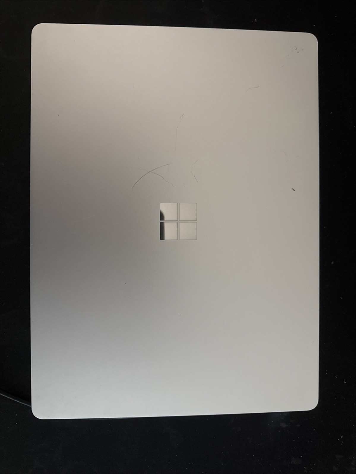 Microsoft Surface Go 1st Generation 8GB RAM, 128GB Model 1943-including charger