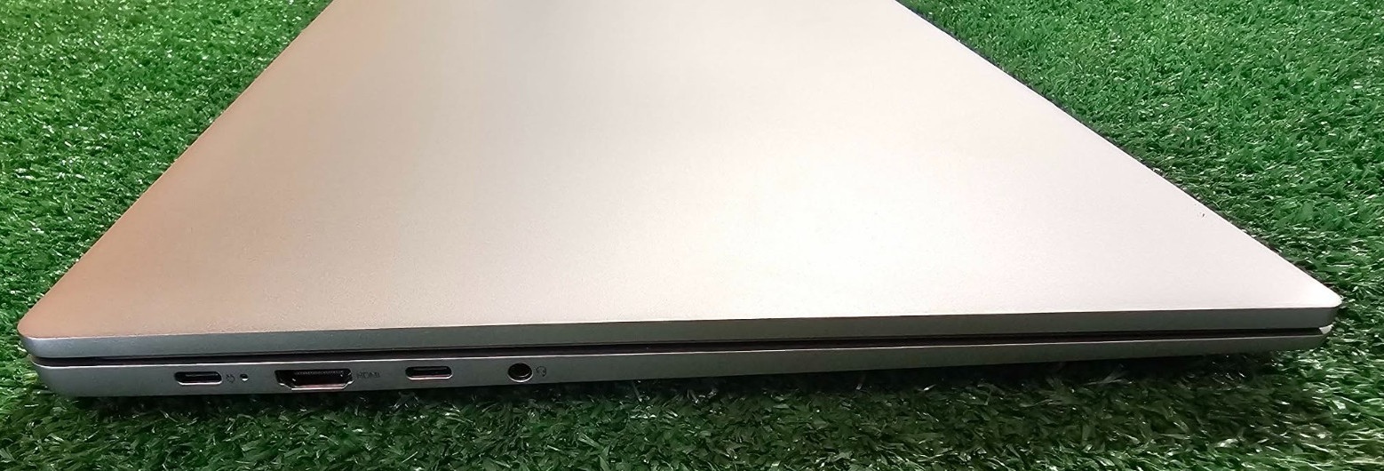 Lenovo IdeaPad Slim 5 16IRU9 16in Intel Core 7 150U 1.8GHz 8GB RAM 512GB W.11 H