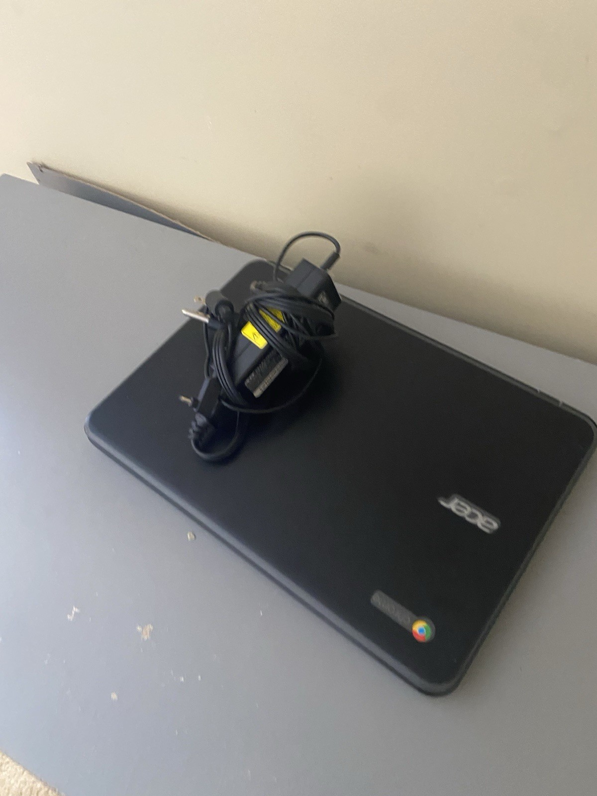 Acer Chromebook Intel i3-1115G4 6.1in Chrome OS Black Laptop w/ Charger