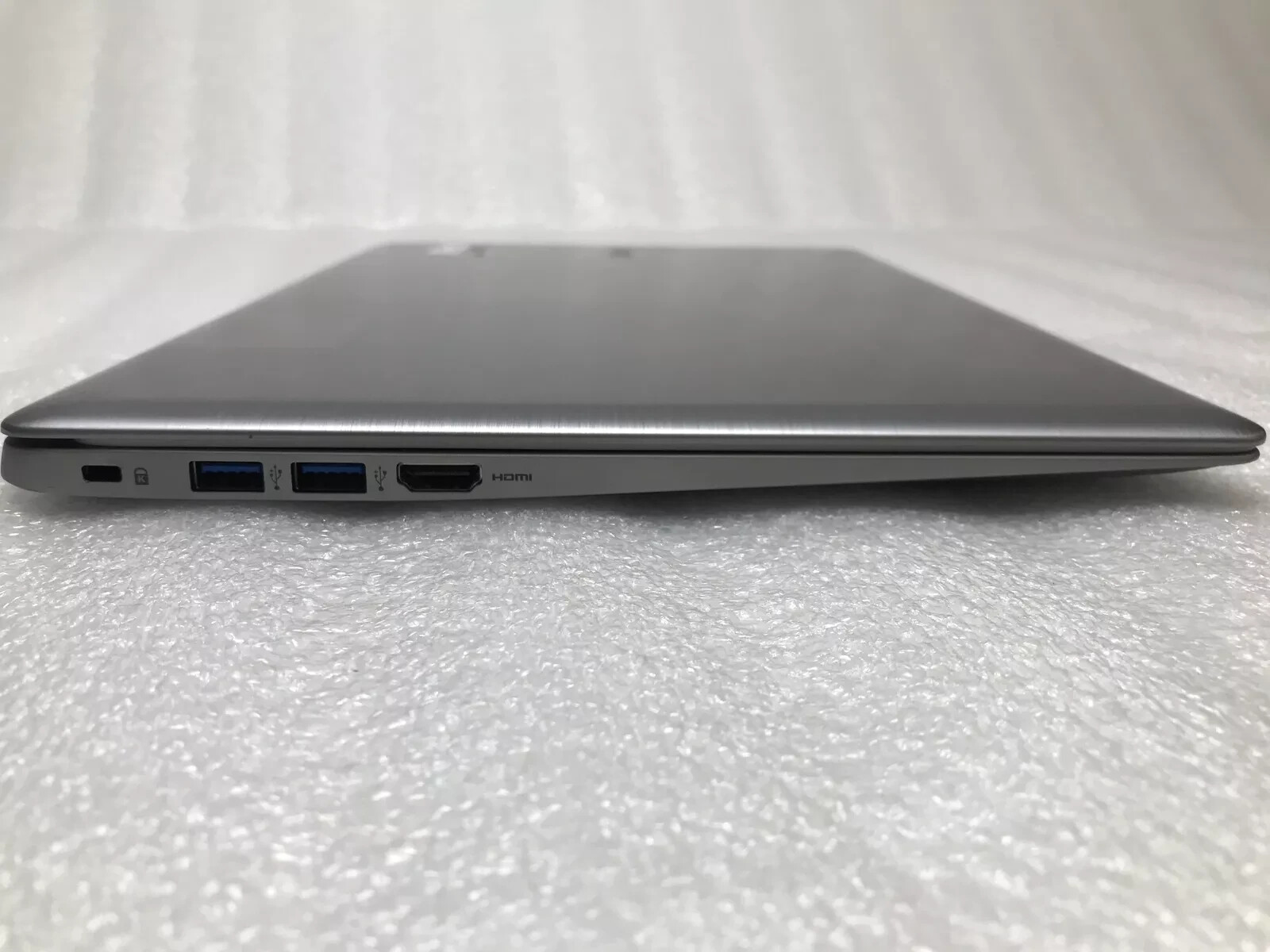 Acer CB3-431 N16P1 FULL HD 14″ Intel Celeron N3160 1.6Ghz 4GB RAM 32GB SSD