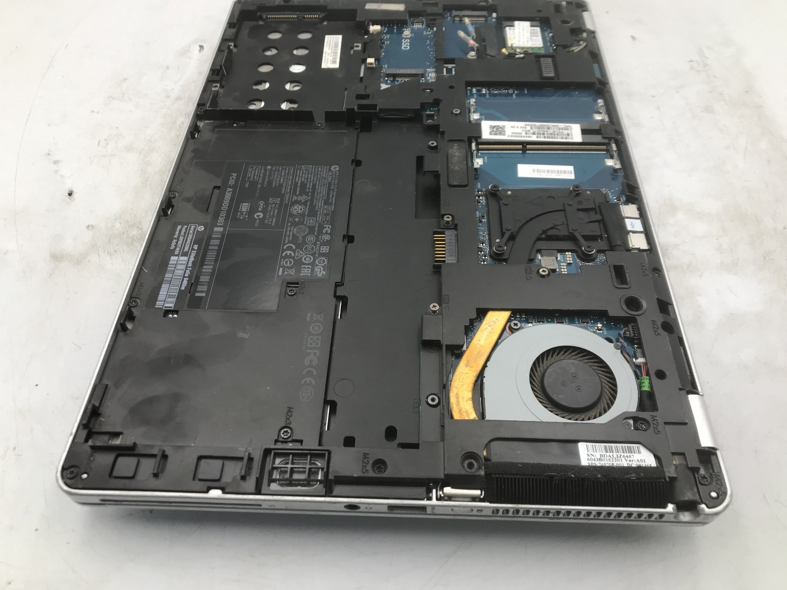 HP ELITEBOOK 9480M – BOOTS TO BIOS – INTEL I5 4TH GEN – NO RAM – READ DESC – BB!