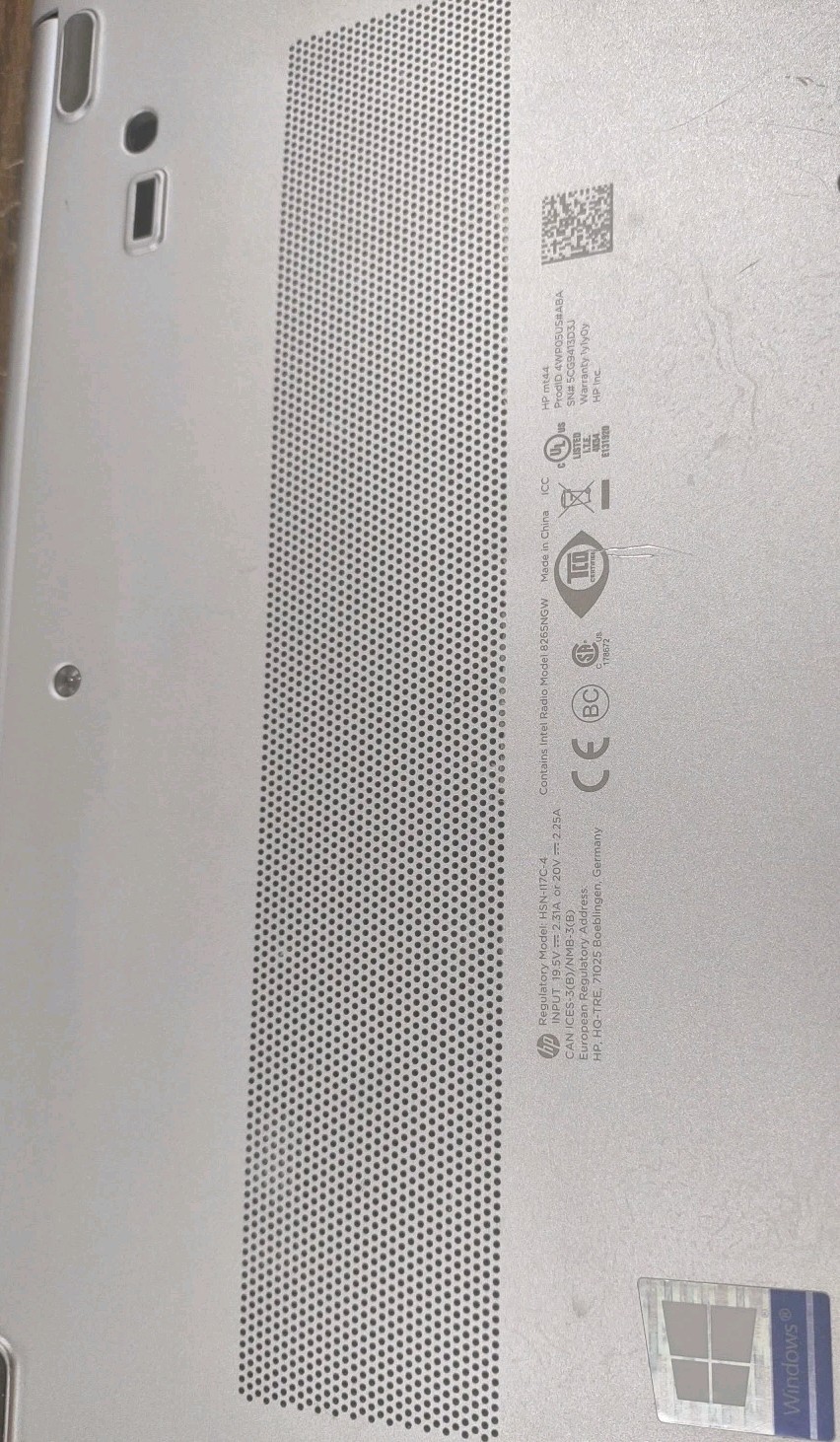 HP mt44 Mobile Thin Client 14″ FHD RYZEN 3 PRO 2300U, 256GB, 8GB.