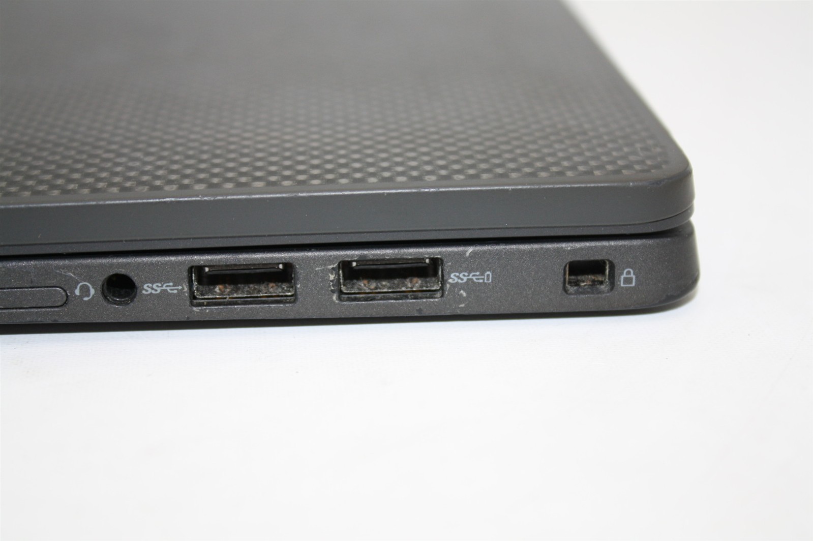 14″Dell Latitude 7410 i7-10610U 1.80GHz RAM 16GB NVMe 256GB/Charger inc
