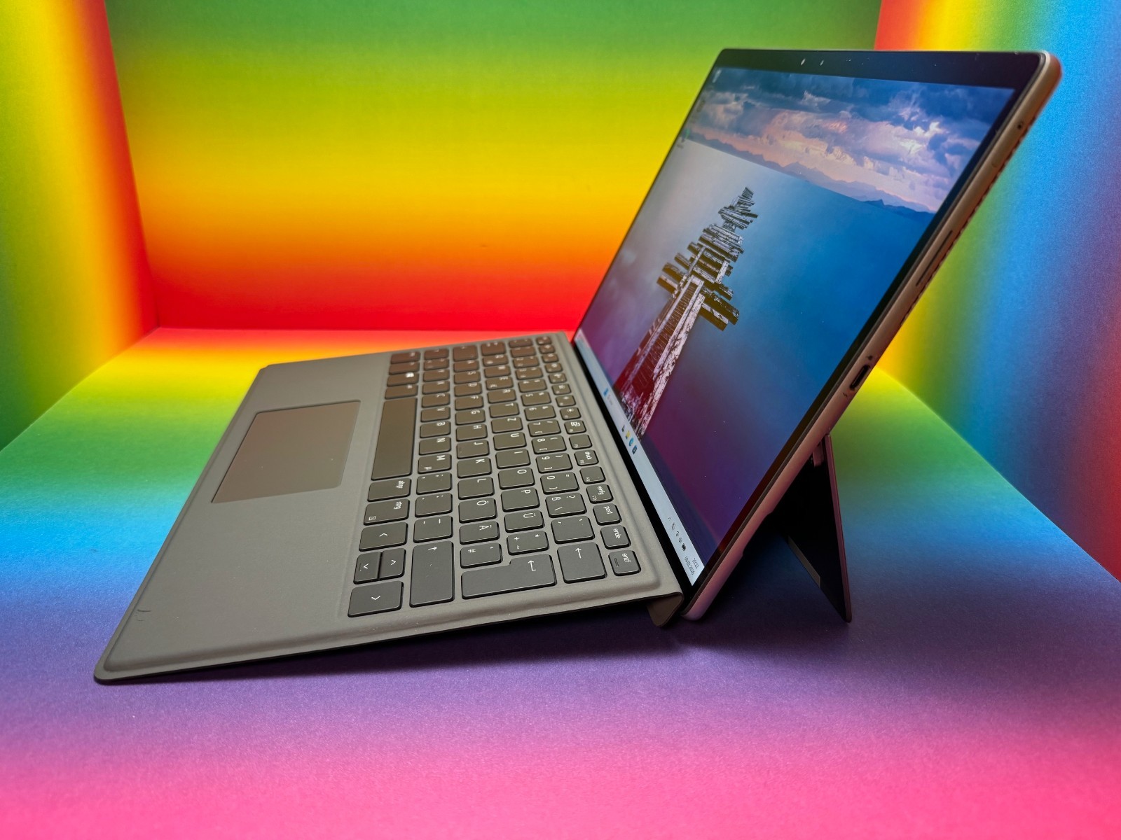 Dell Latitude 7320 2-in-1 LTE eSIM i5-1140G7 8GB 256GB 13″ DE Win11Pro FID ST