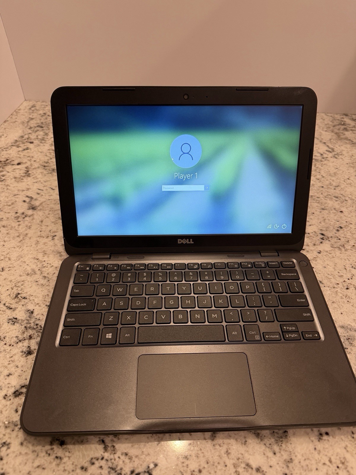 Dell Inspiron 11 3180 P24T003 Laptop AMD A6 4GB For Parts w Charger