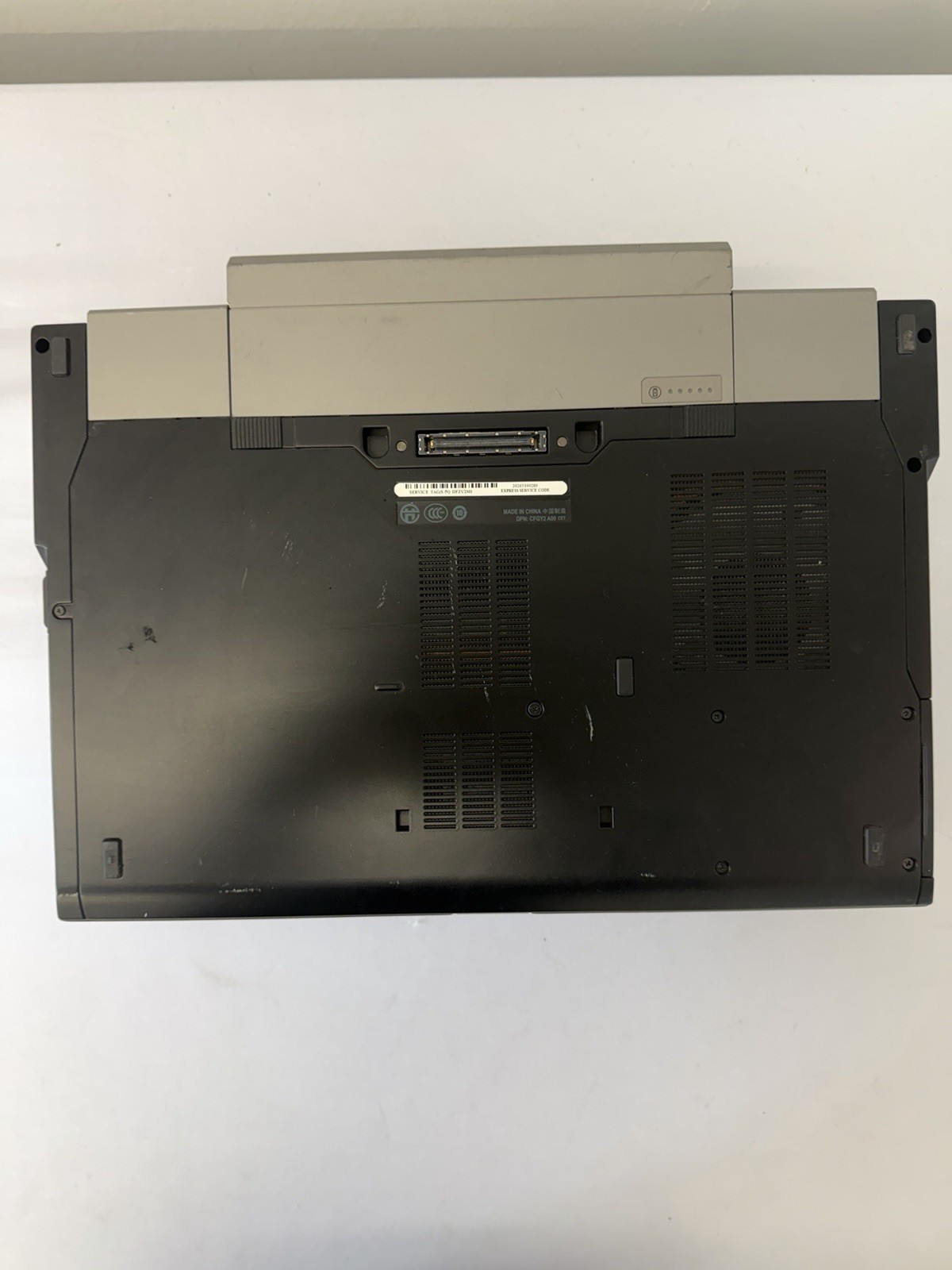 Dell Latitude E6510 Laptop – Good Screen – Intel i5-M560 – Read Des