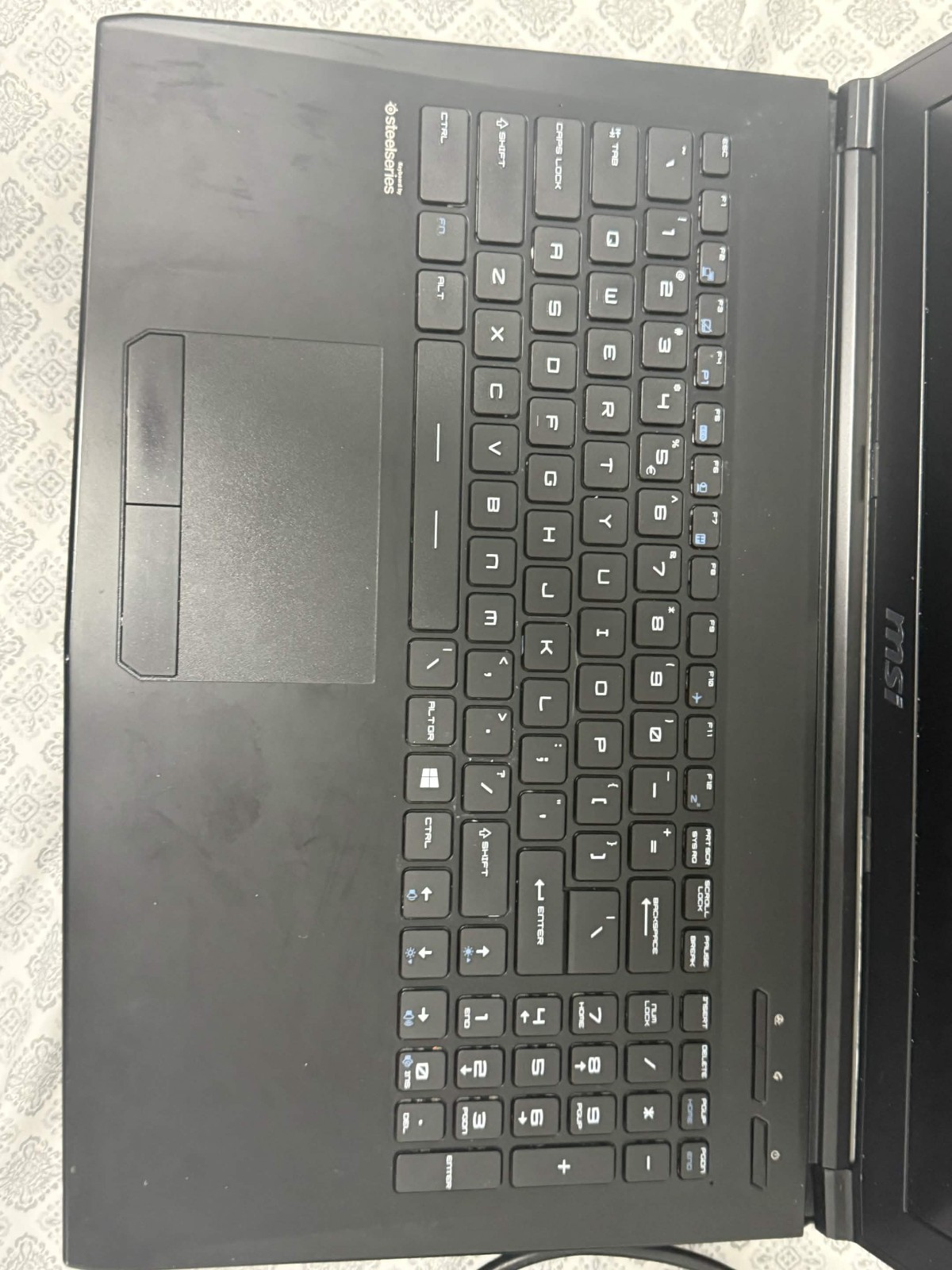 MSI GL62 6QF-627US Laptop FHD, I7-6700HQ, 12GB RAM, GTX-960M, 1TB HDD