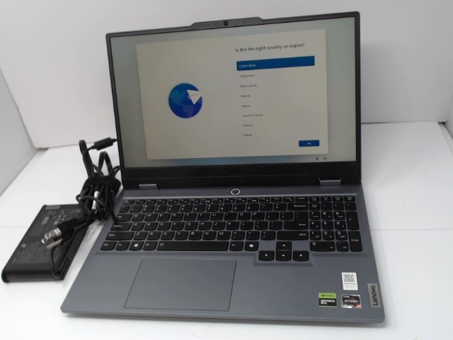 LENOVO LOQ 15ARP9 (B07006639)