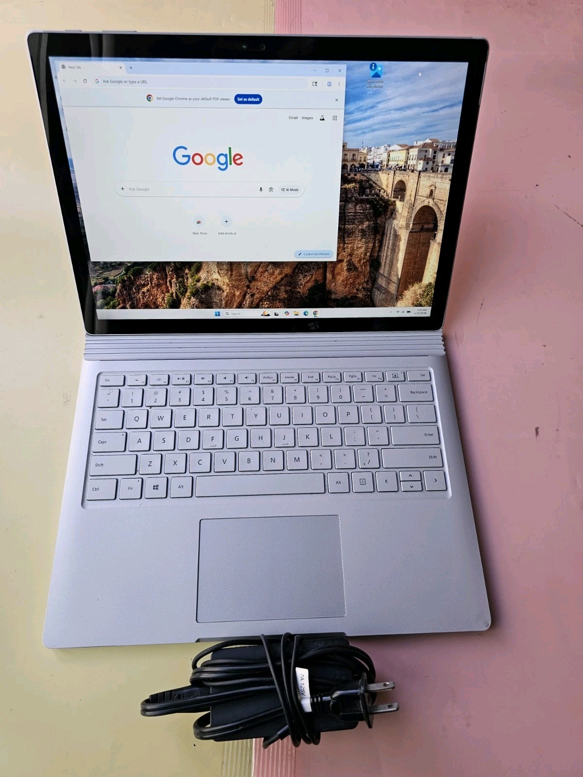 Microsoft Surface Book Core i7-6600U 8GB RAM 256GB SSD NVIDIA BLUETOOT 3000×2000
