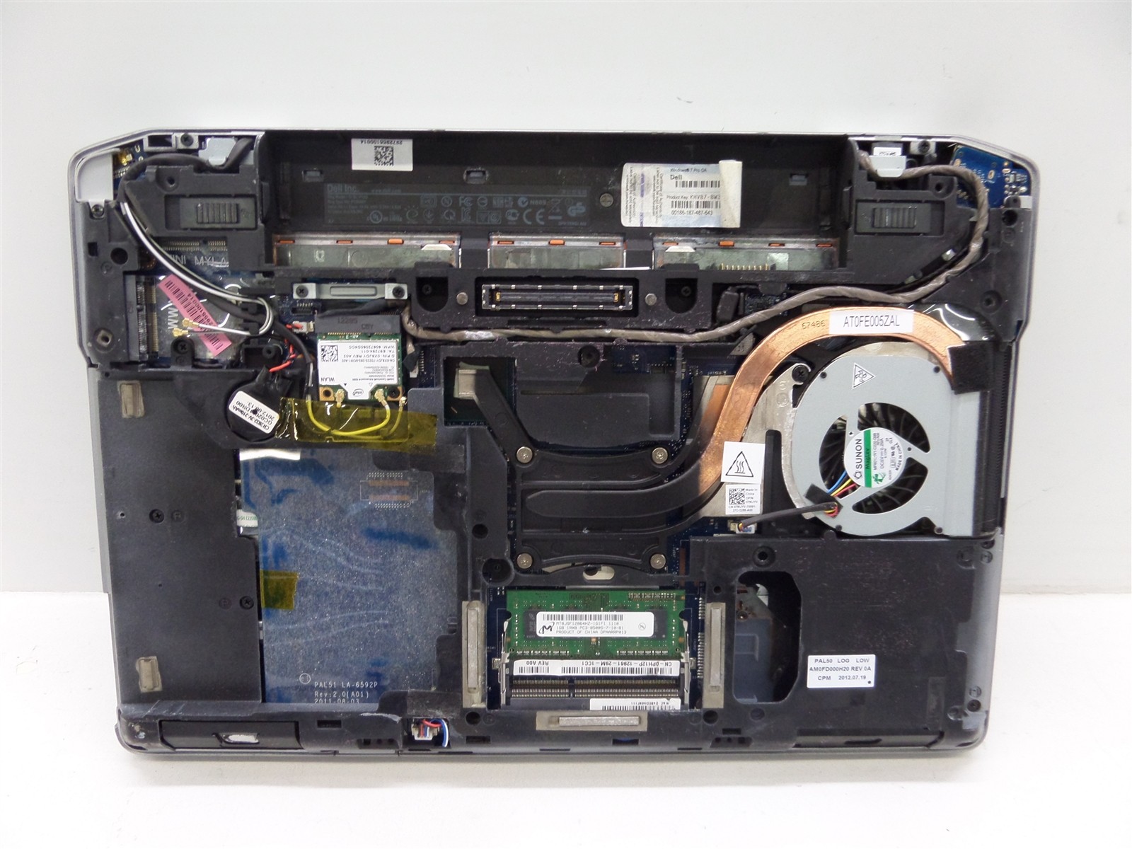 Dell Latitude E6420 14″ Laptop Intel Core i5-2520M – No HDD – Various Issues