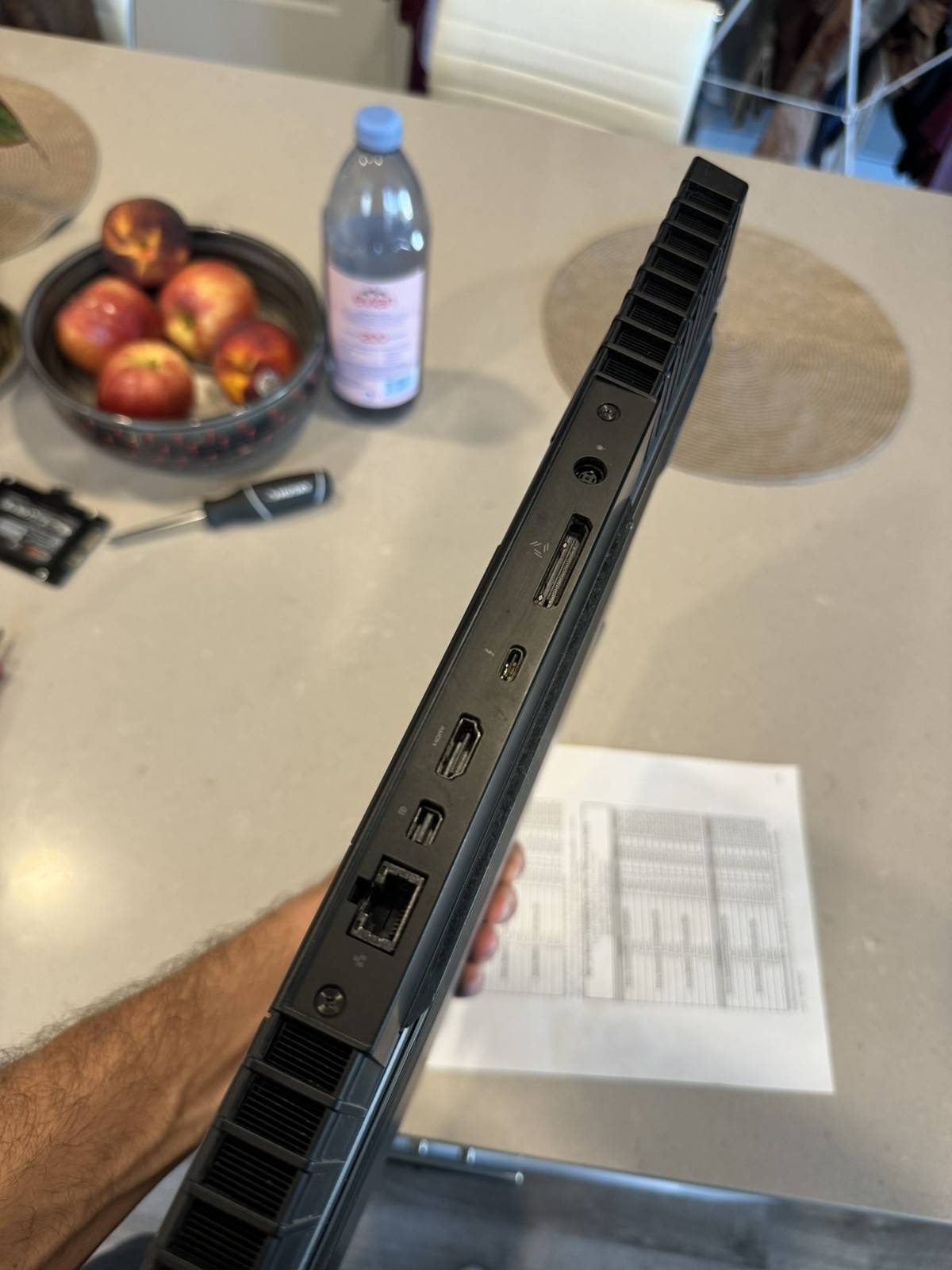 Dell Alienware 15 R3 Intel i7-7700 @2.50GHz 16GB RAM NO SSD For Parts