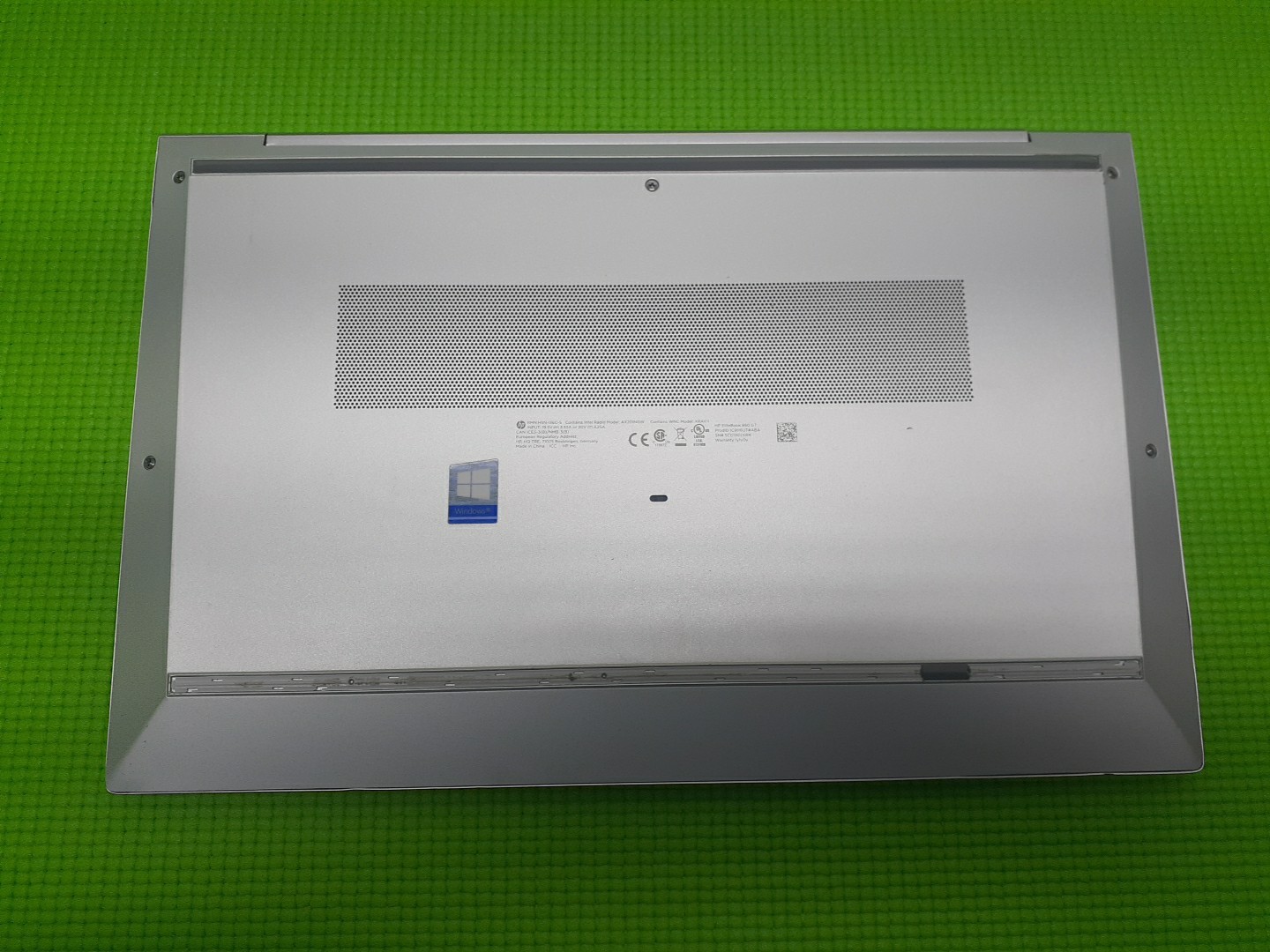 HP EliteBook 850 G7 i5-10210U 16GB 256GB SSD W11 +Travel AC