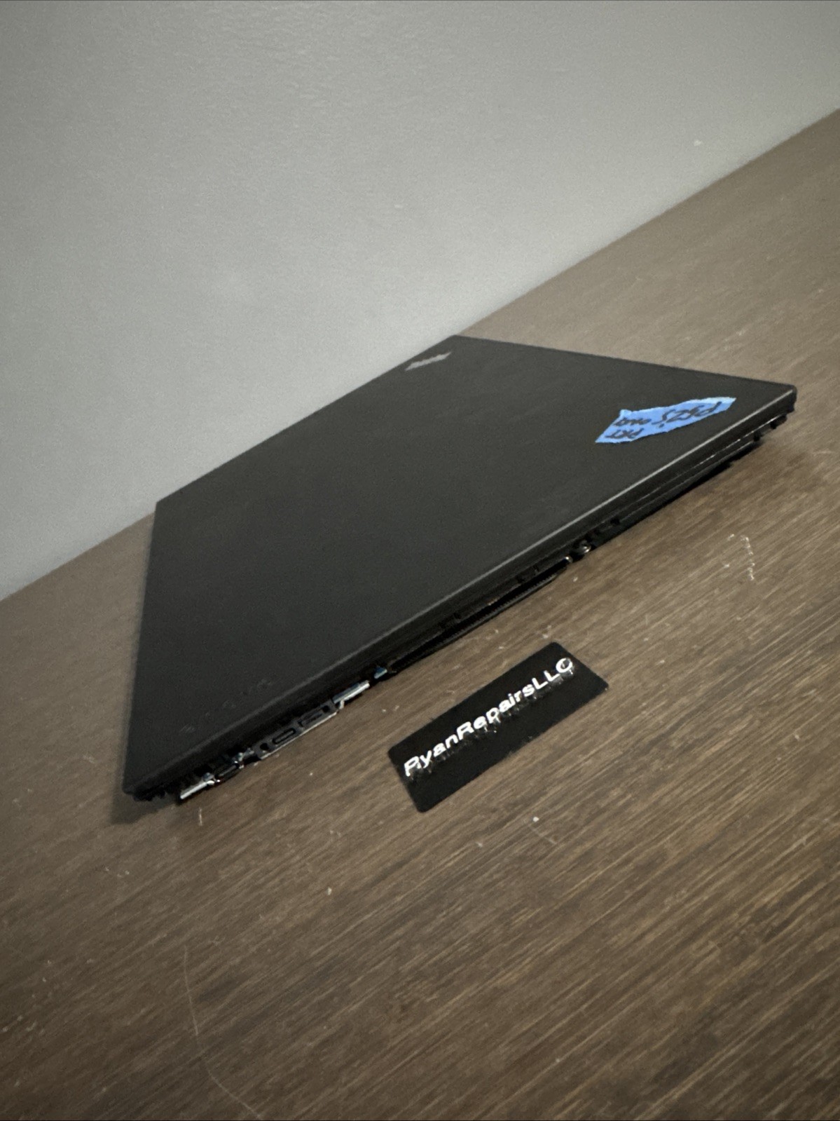 Lenovo ThinkPad P52s – No Battery / HDD / RAM – Parts or repair