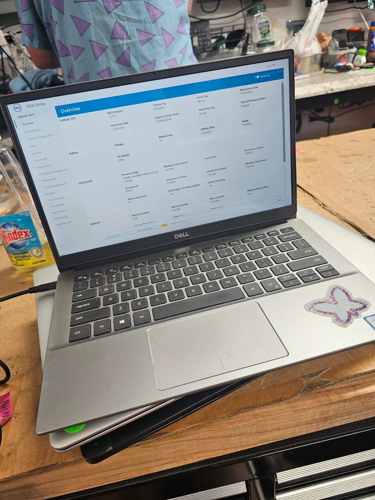 Dell Latitude 3301 P114G 1.60GHz Intel i5-8265U 8GB RAM NO DRIVE Bad Hinges Spec