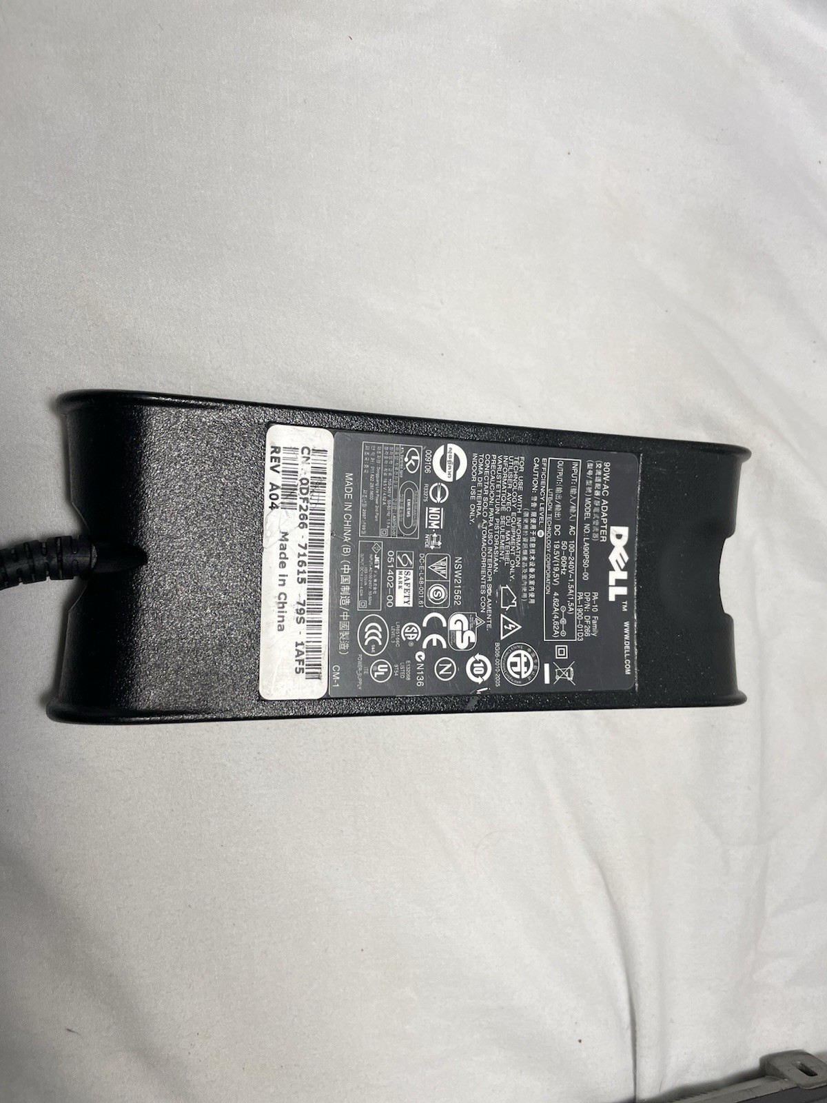 Retro Dell Latitude D630 14.1” Windows XP Pro Core 2 Duo Laptop Battery Tested