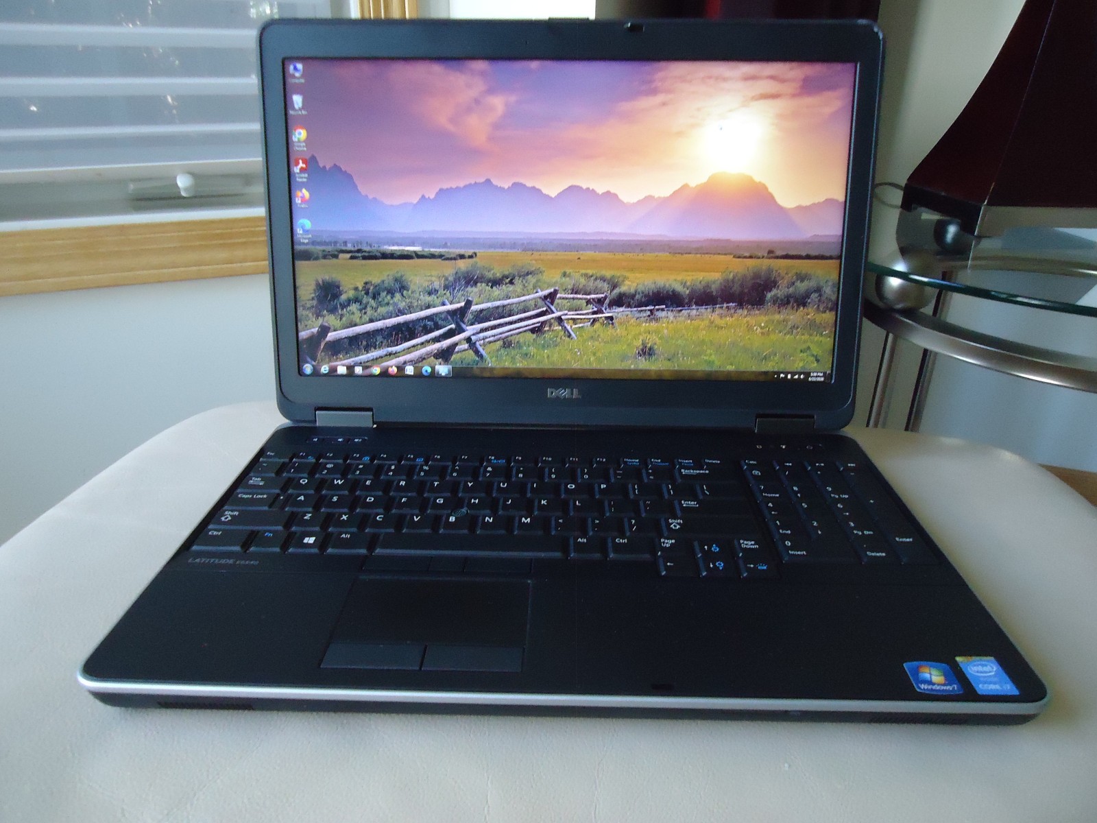 Dell Latitude E6540 Core i7-4810MQ 15.4 8GB 2.80GHz 500GB Windows 10 MS Office