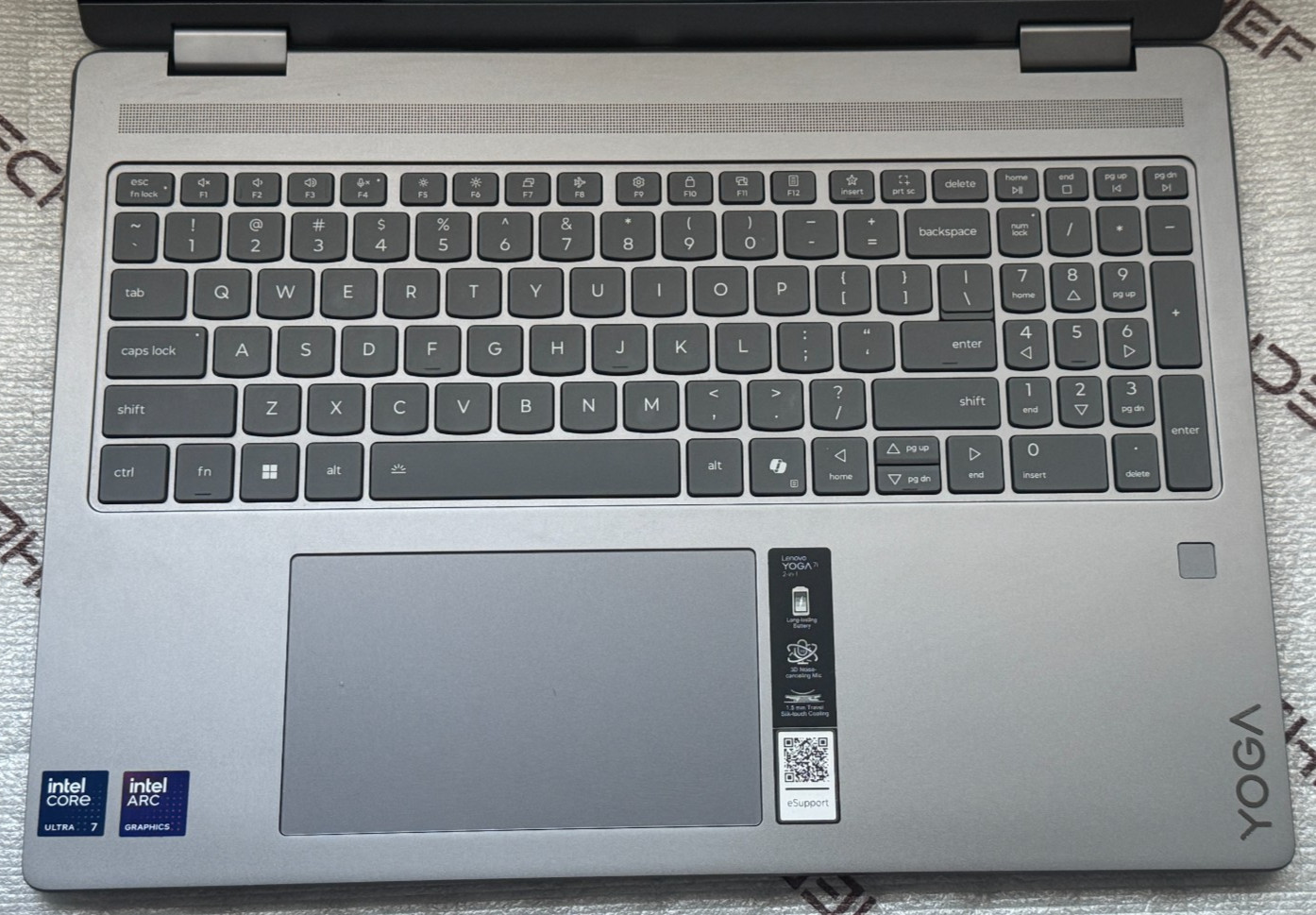 Lenovo Yoga 7i 2-in-1 16″ 2K Touch Laptop Ultra 7 256V 16GB RAM 1TB SSD
