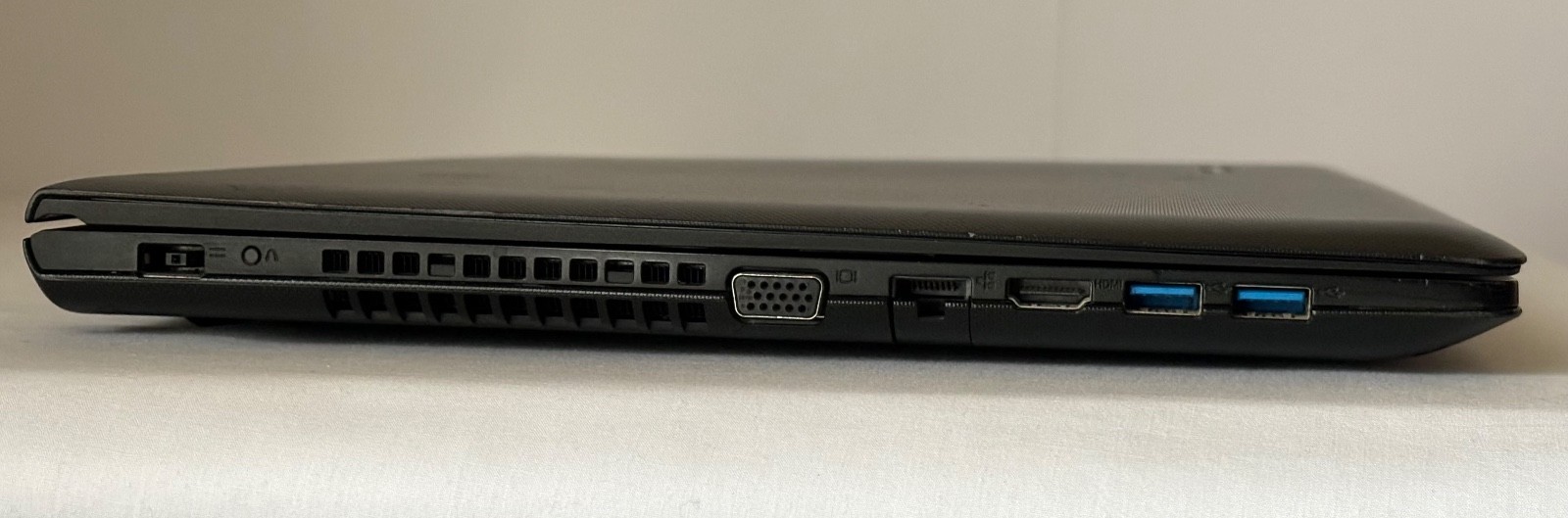 Lenovo G51 35 1TB Laptop 8GB ram Windows 10 Home