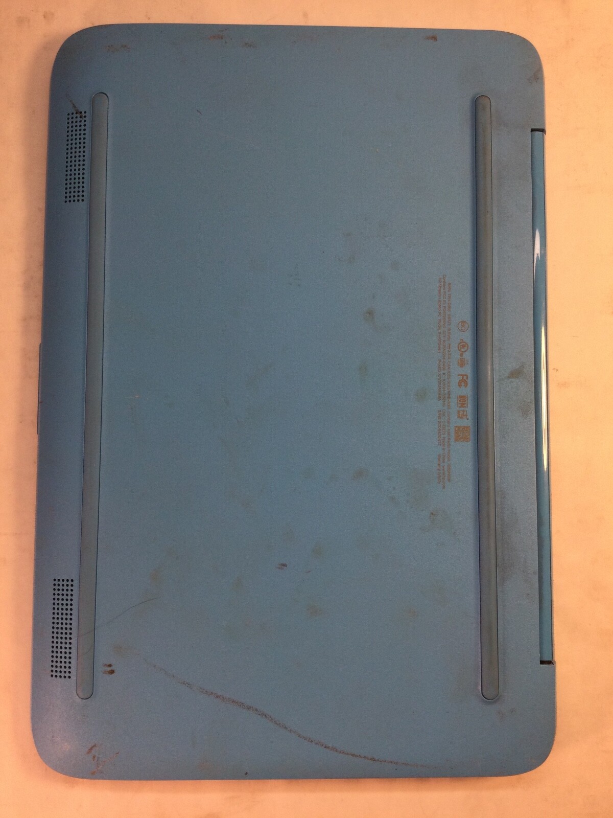 HP Stream 11-y010wm 11″ Intel Celeron N – DOES NOT POWER/PARTS – MZ