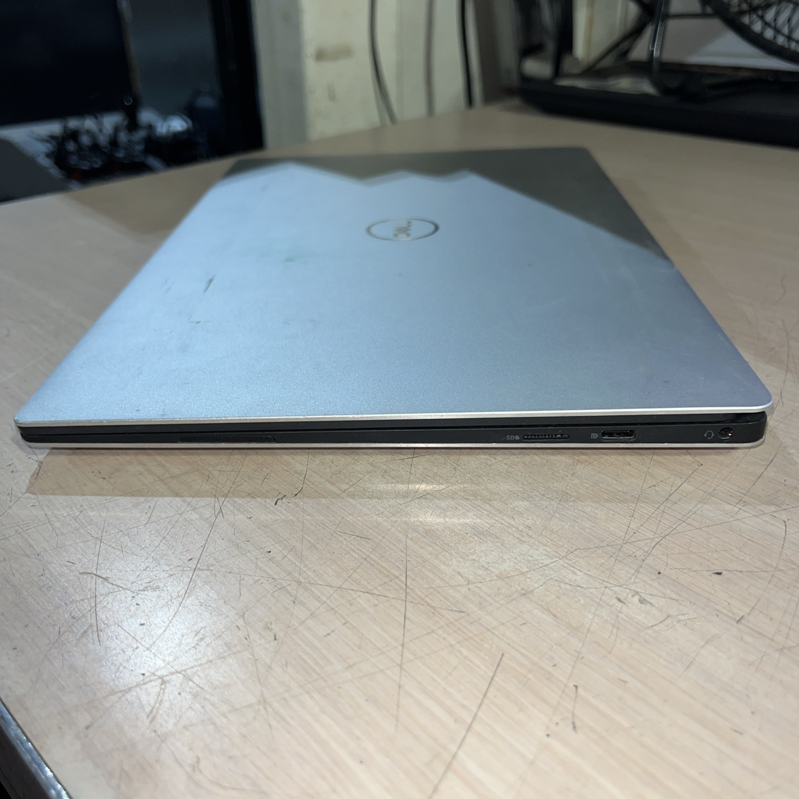 DELL XPS 13 9380 INTEL CORE I5-8365U 16GB RAM NO HD