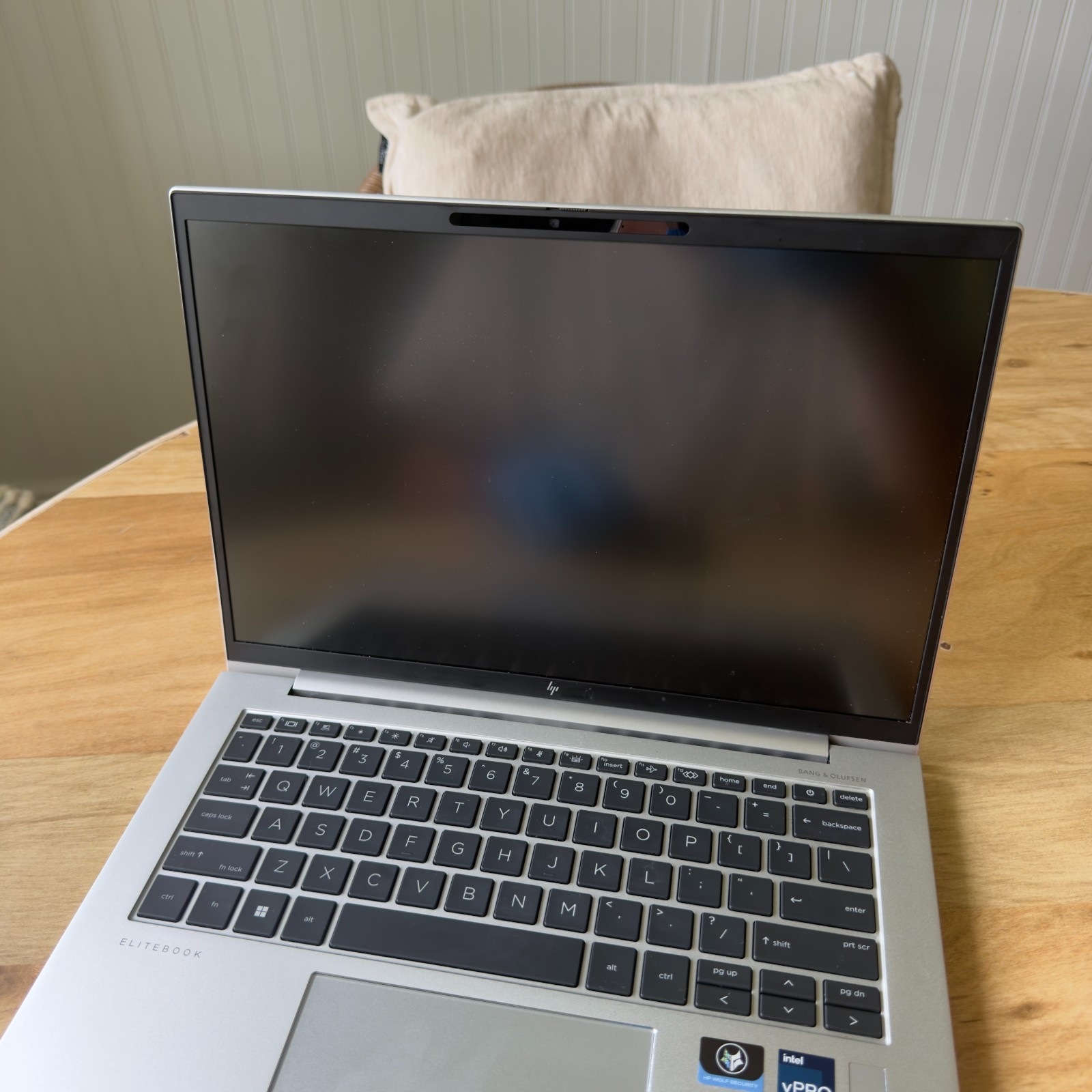 HP EliteBook 840 G9 14” 512GB SSD Intel i7-1265U 16GB RAM w Charger – Fair