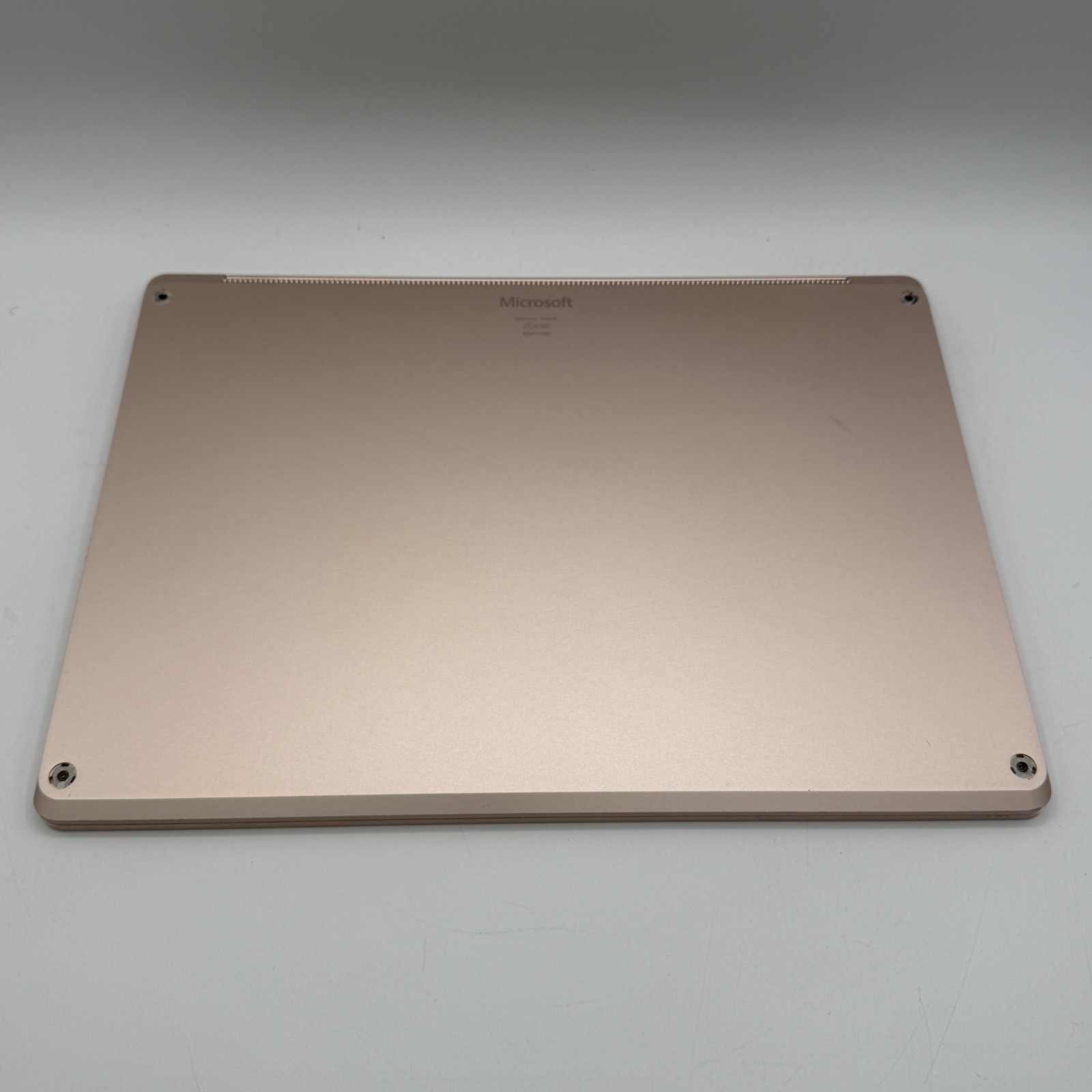Microsoft Surface Laptop 4 1951 13.5″ i5-1145G7 16GB 256GB SSD Win11 Pro Dent