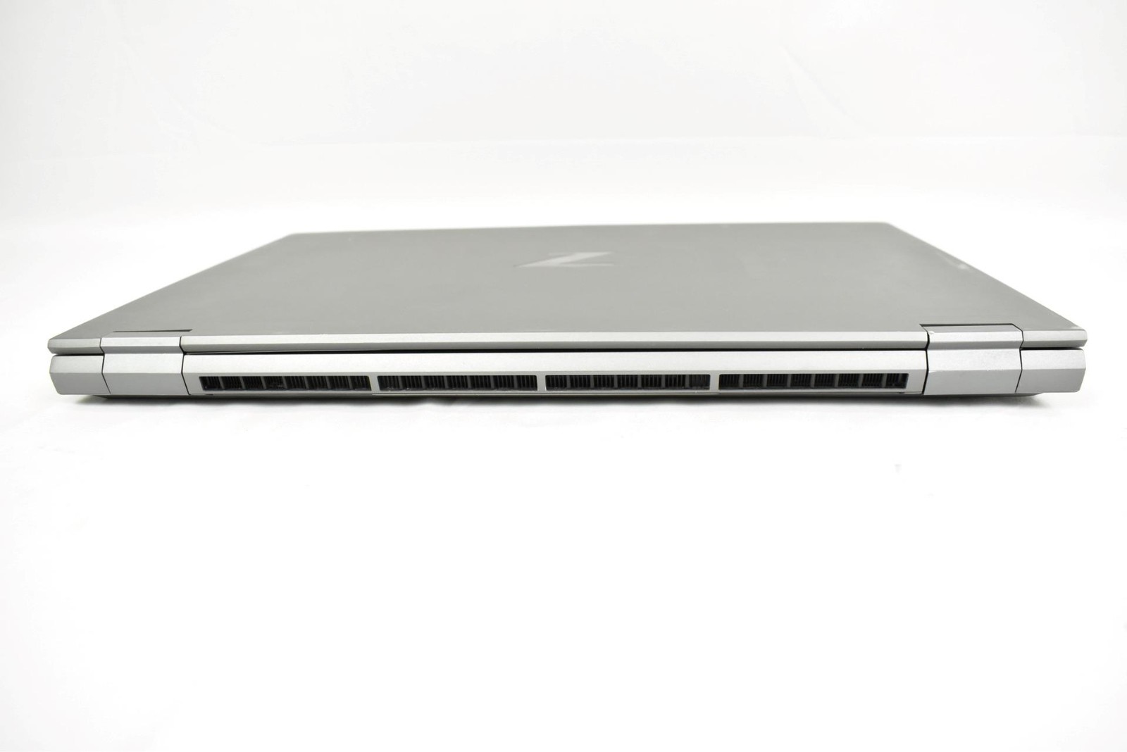 HP Z Book Fury 17 G7 i9-10885H 2.4GHz 64GB 256GB SSD 17″ No OS RTX 4000