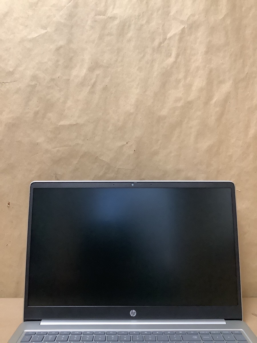 HEWLETT PACKARD MT7921 HP CHROMEBOOK LAPTOP WITH CHARGER (B33008218)