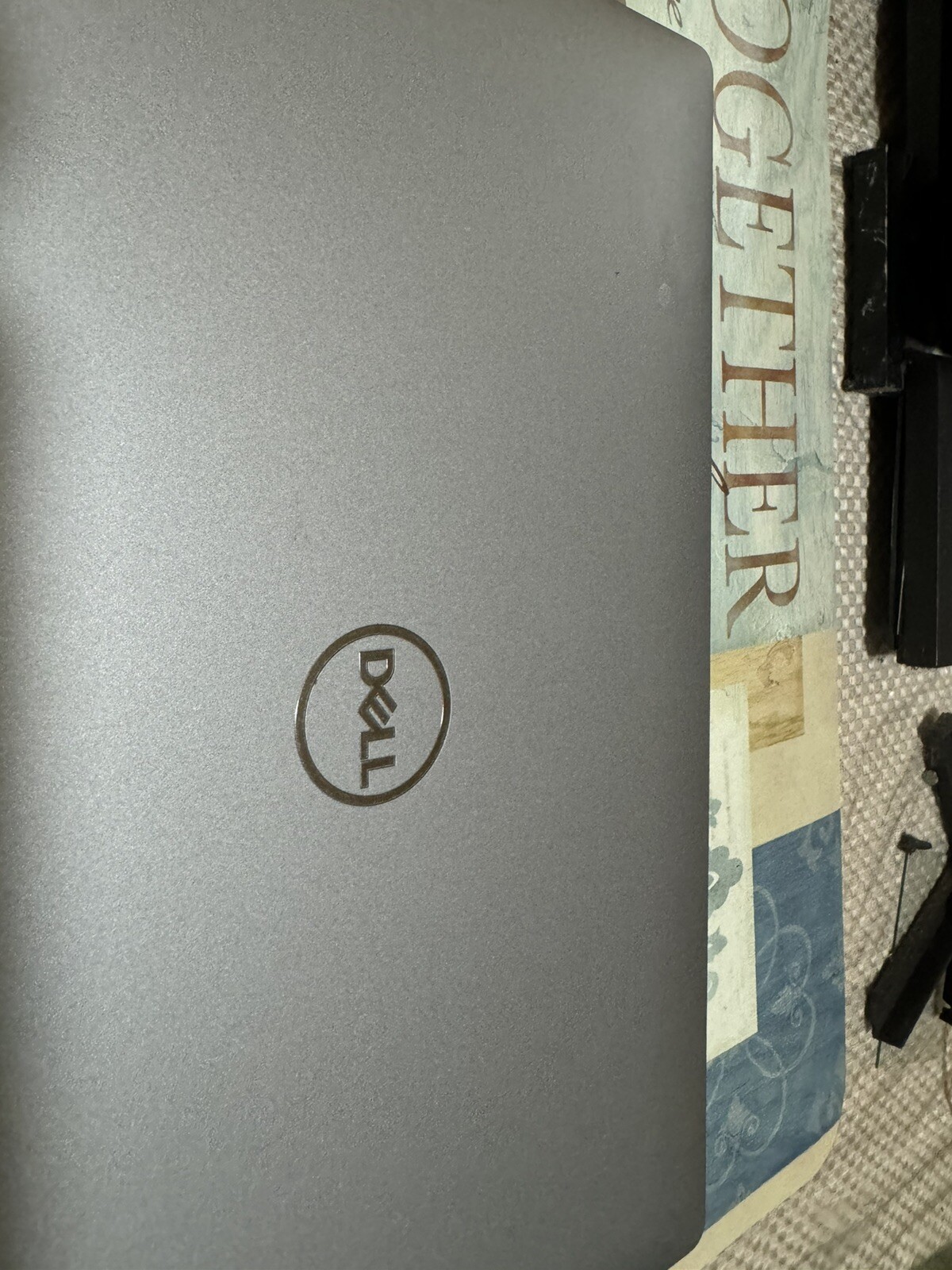 Dell Latitude E5420 14 in (256 GB SSD, Intel Core i7-11850H 11th Gen., 2.60 GHz,