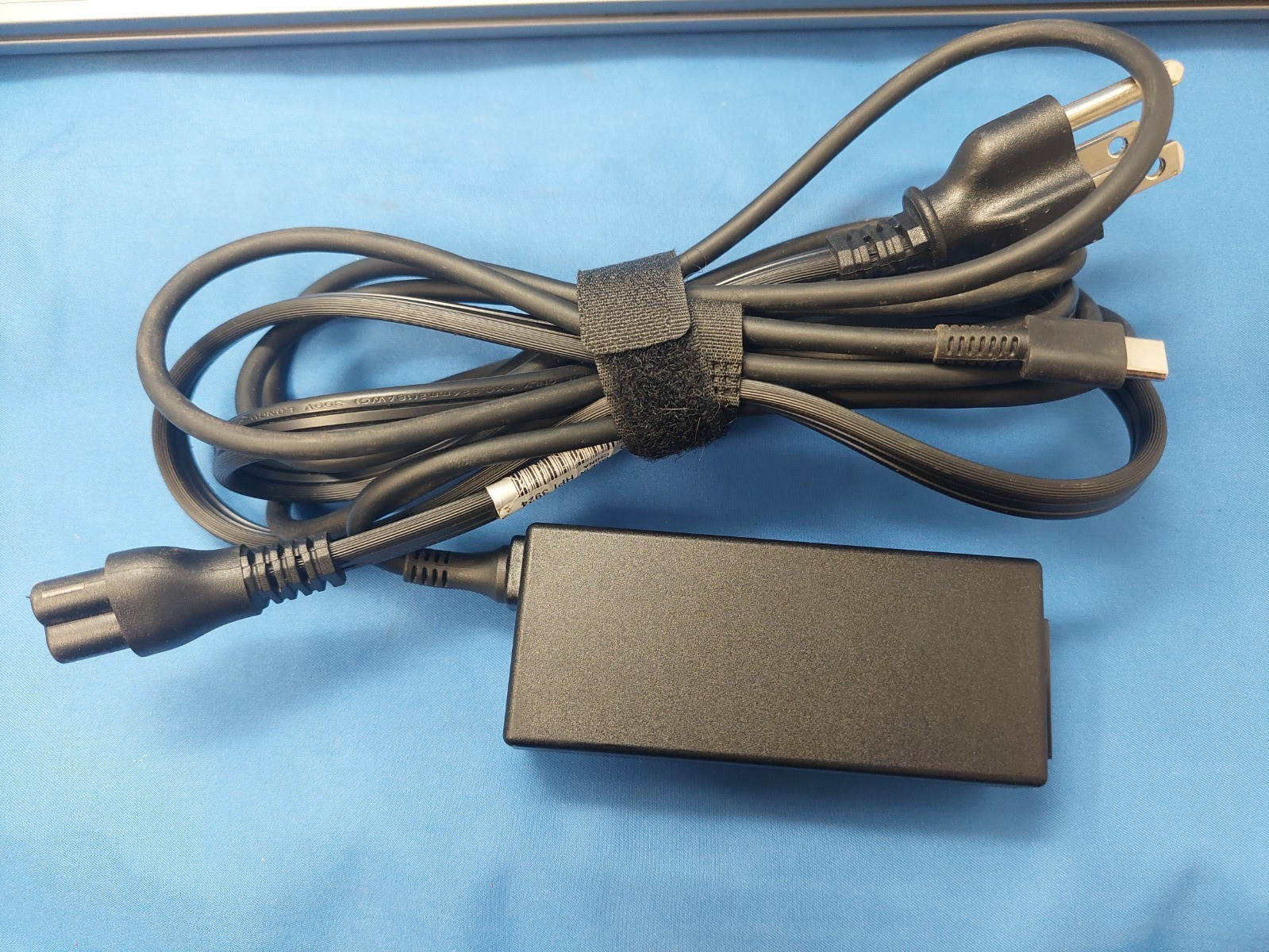 HEWLETT PACKARD 16-BE0003DX OMNIBOOK X LAPTOP