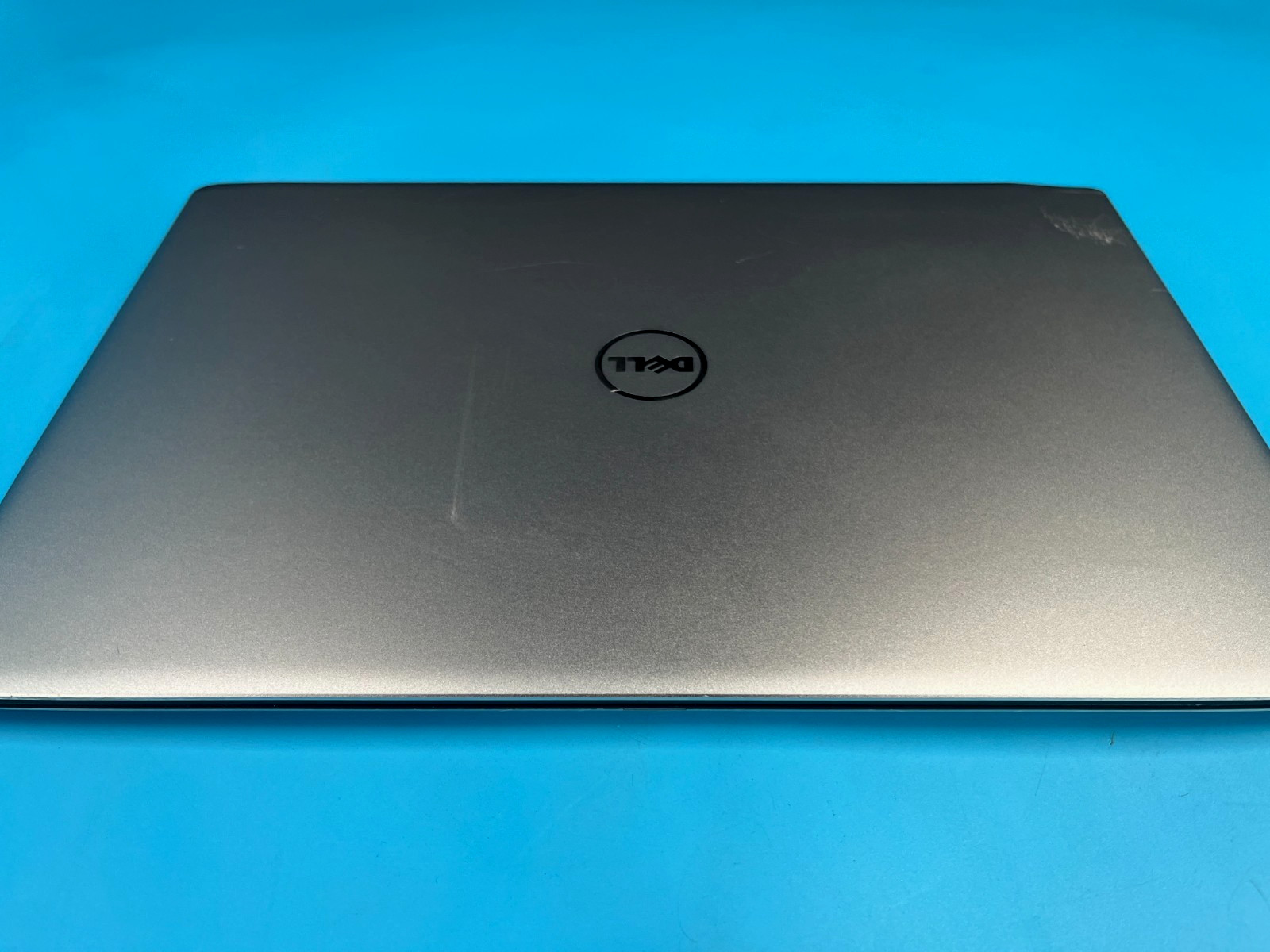 *Dell XPS 13 9360 13.3″ Intel Core i5-7200U 2.5GHz 8GB RAM 256 NVME NO OS/CORD*