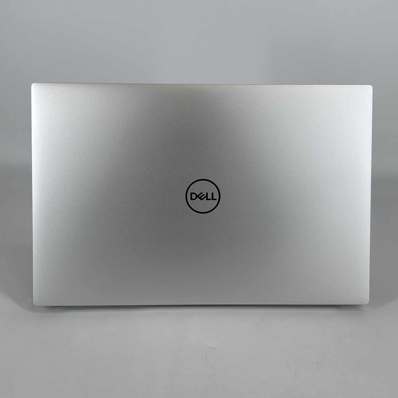 Dell XPS 15 9510 FHD+ i9-11900H 2.50GHz 32GB 1TB SSD RTX 3050 Ti WORN C KEY