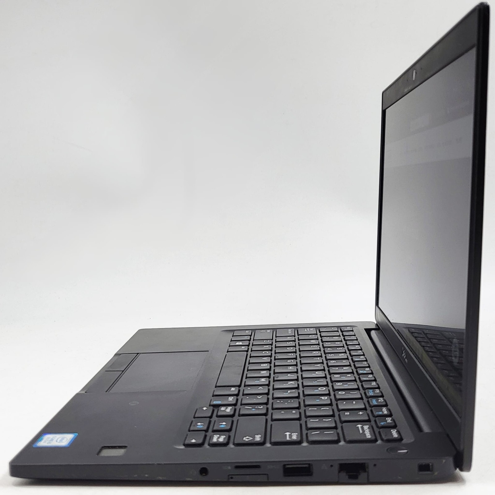 Dell Latitude 7390 13.3″ Touchscreen Laptop i5-8250U 8GB RAM 256GB SSD Win 11 Pr