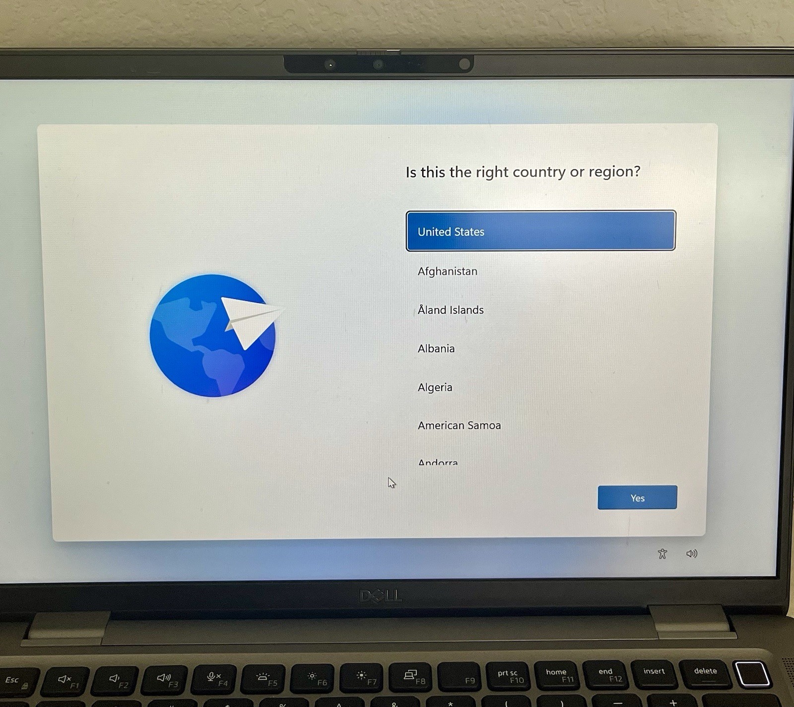 2025 Dell Latitude 7450 14″ 16GB RAM Intel Core Ultra 5 256GB SSD FHD Windows 11