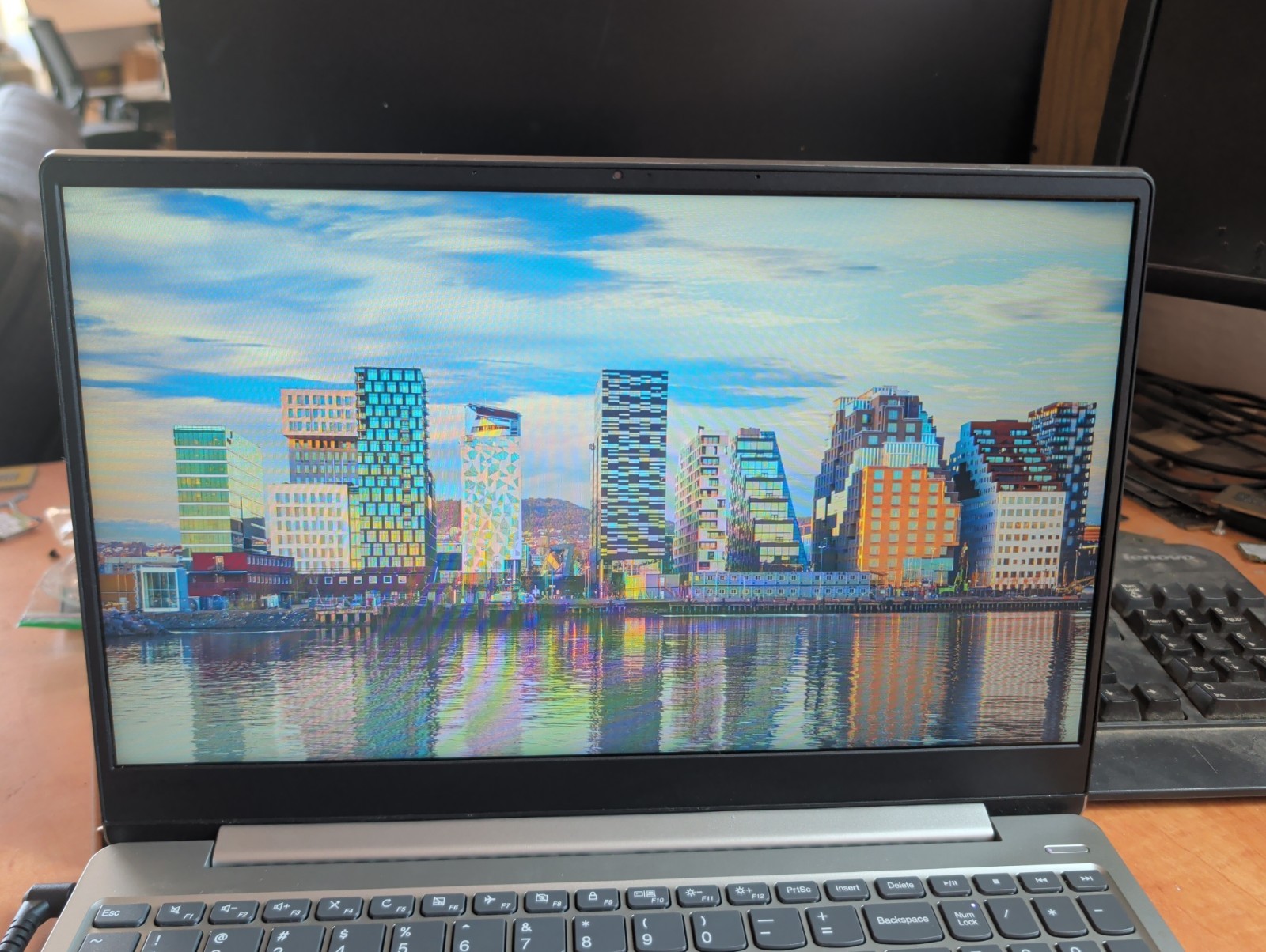 Lenovo IdeaPad 330s 15-IKB i3-8130U, 6GB, 1 TB HDD, Win 11 Home, W/ Charger