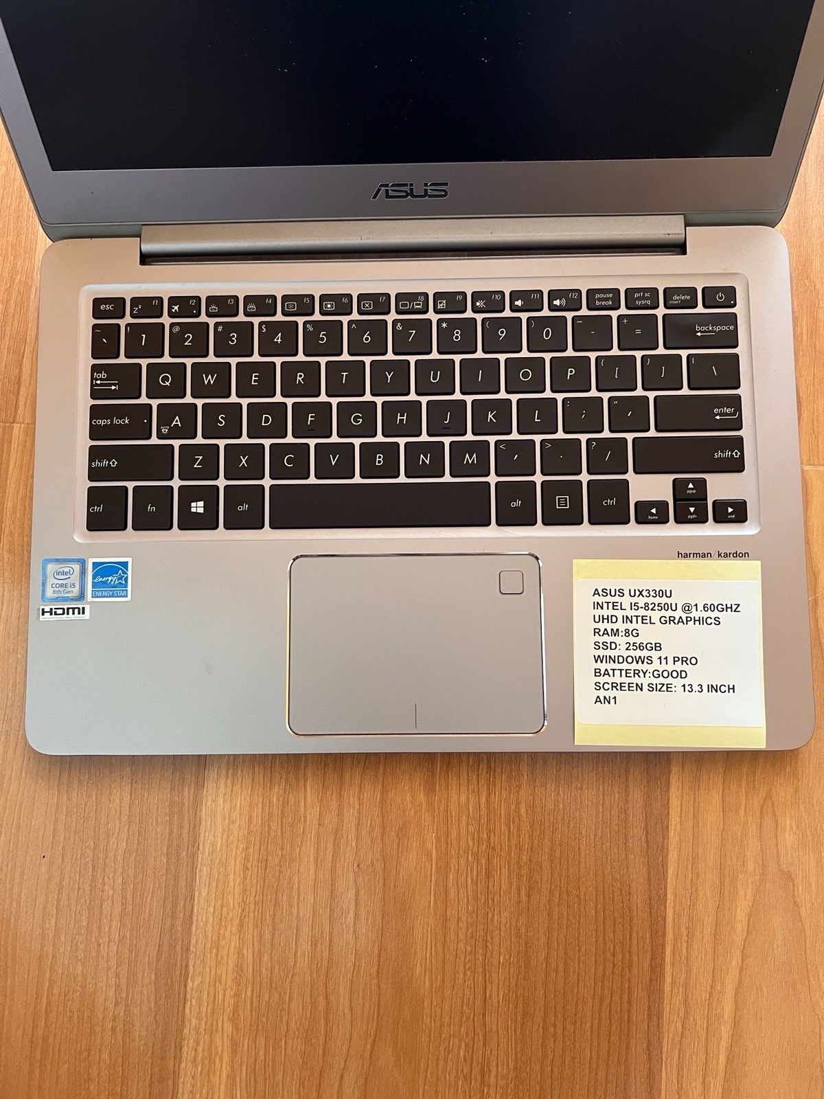 Asus Zen book UX330U I5 8th UHD Graphics,8G,256G SSD,Win11 Pro, 13.3” AN1