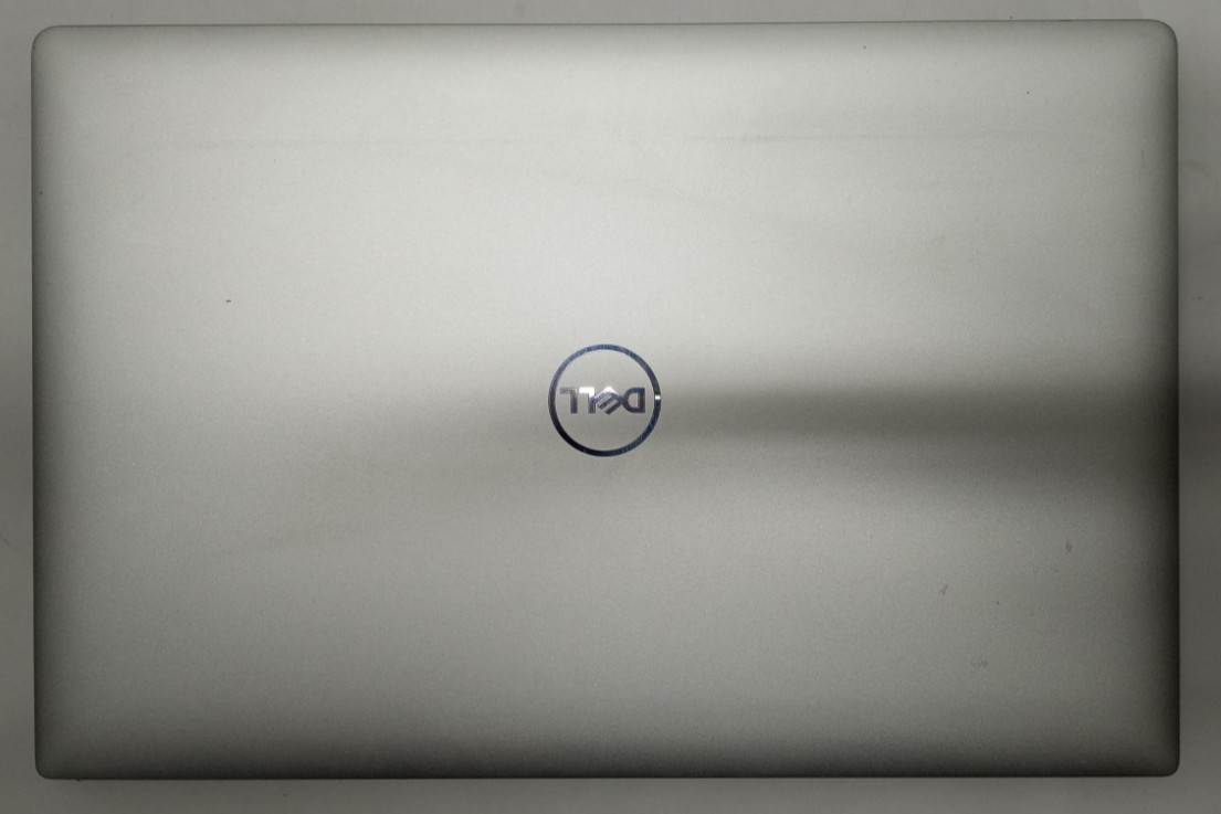 DELL XPS 15 7590 15.6″FHD i5-9300H@2.40GHz 8GB RAM 256GB NVMe WIN 11 Pro WH762*!