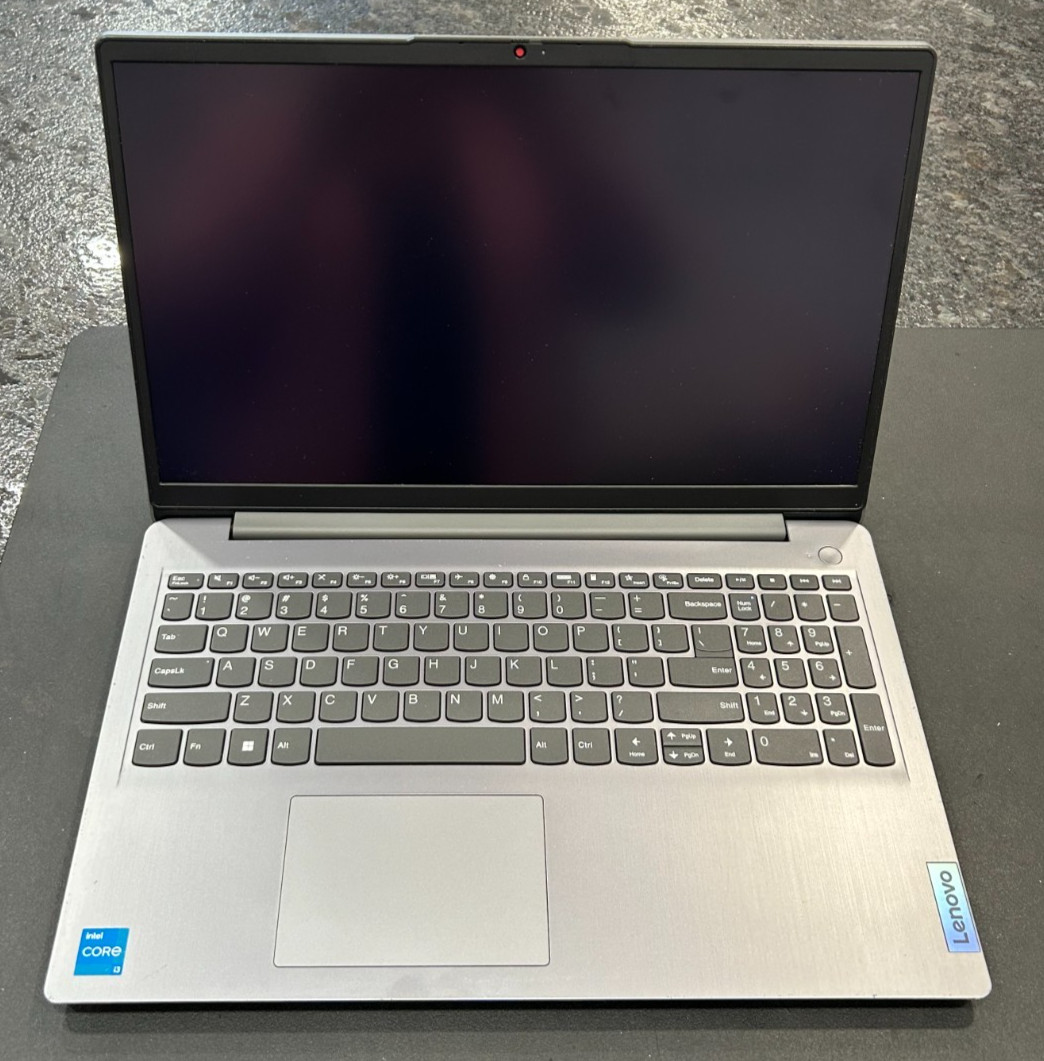 Lenovo IdeaPad 3-15ITL6 15.6″ FHD LAPTOP Intel i3/8GB RAM/512GB SSD/Win 11