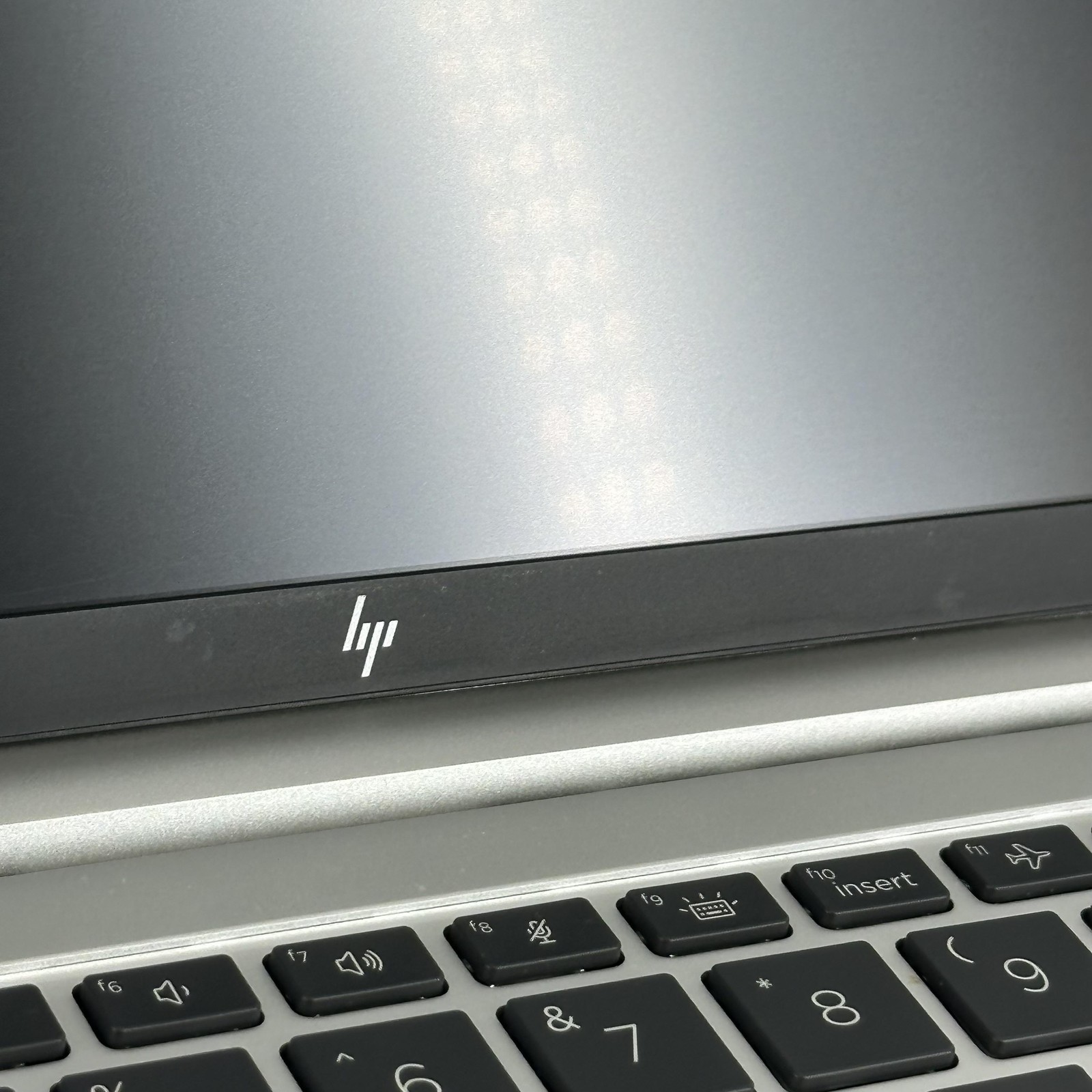 HP Elitebook 835 G9 13.3 Silver FHD+ 2.7 GHz Ryzen 7 PRO 6850U 16GB 512GB SSD