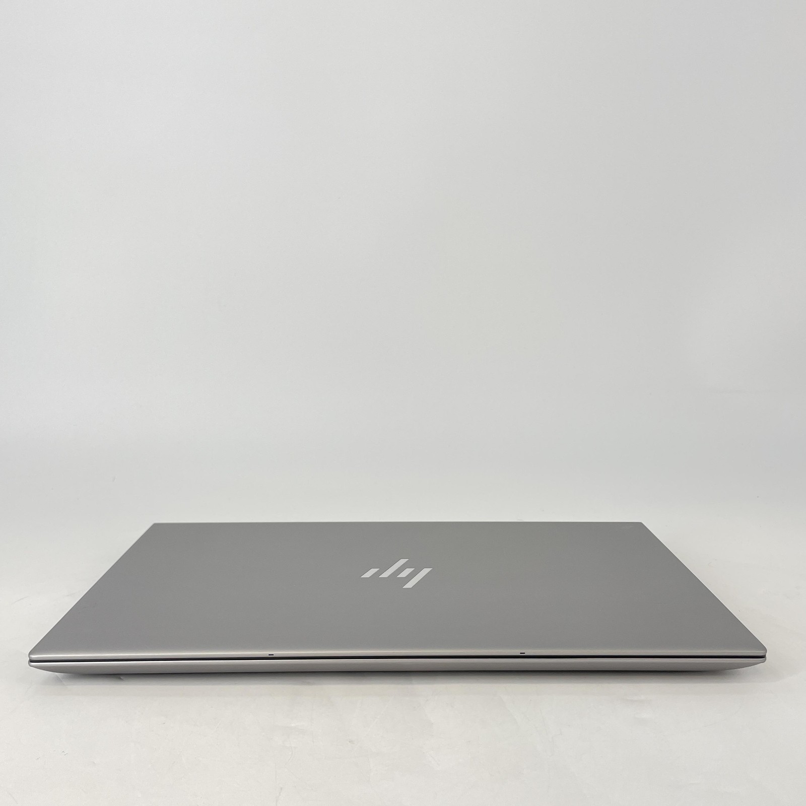 HP ZBook Studio 16 G10 UHD+ 2.4GHz i7-13700H 32GB 512GB RTX 2000 Ada BENT FRAME