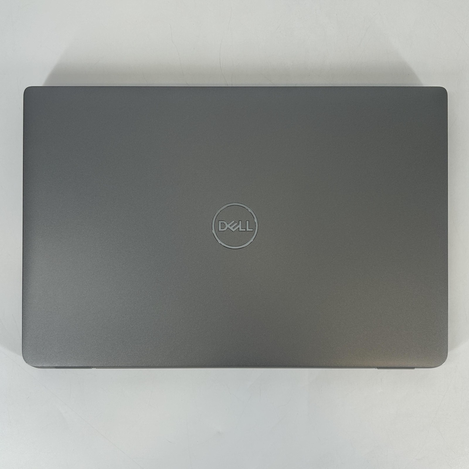 Dell Latitude 5440 14 Gray FHD 1.7 GHz i7-1355U 16GB RAM 512GB SSD Excellent